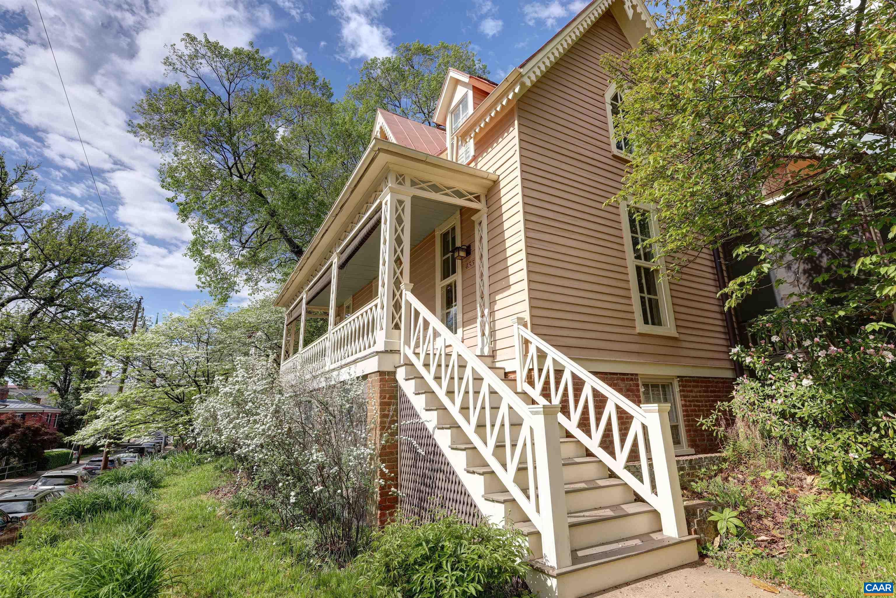 433 N 1ST ST, CHARLOTTESVILLE, Virginia 22902, 4 Bedrooms Bedrooms, ,2 BathroomsBathrooms,Residential,THE PERKINS HOUSE,433 N 1ST ST,682951 MLS # 682951 433 N 1ST ST, CHARLOTTESVILLE, Virginia 22902, 4 Bedrooms Bedrooms, ,2 BathroomsBathrooms,Residential,THE PERKINS HOUSE,433 N 1ST ST,682951 MLS # 682951