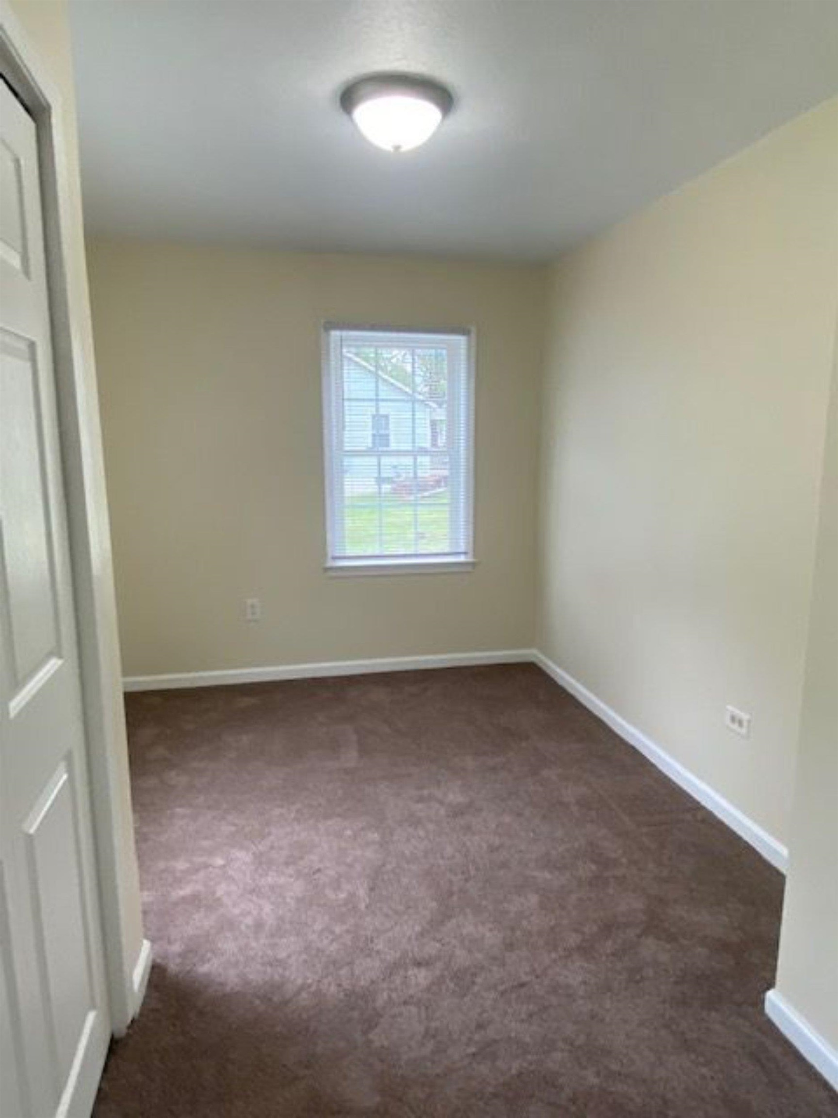 617 GRUBERT AVE, STAUNTON, Virginia 24401, 2 Bedrooms Bedrooms, ,1 BathroomBathrooms,Residential,617 GRUBERT AVE,682968 MLS # 682968 617 GRUBERT AVE, STAUNTON, Virginia 24401, 2 Bedrooms Bedrooms, ,1 BathroomBathrooms,Residential,617 GRUBERT AVE,682968 MLS # 682968