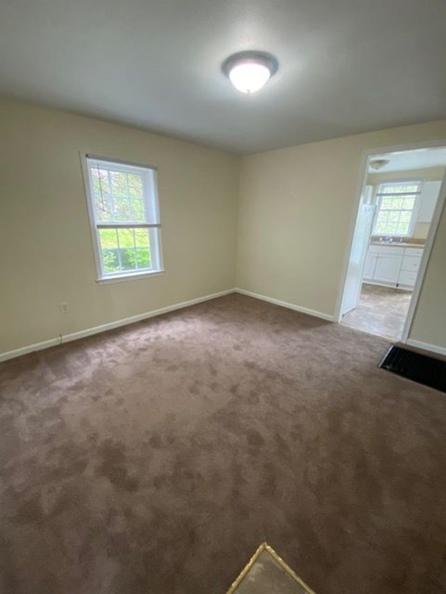 617 GRUBERT AVE, STAUNTON, Virginia 24401, 2 Bedrooms Bedrooms, ,1 BathroomBathrooms,Residential,617 GRUBERT AVE,682968 MLS # 682968 617 GRUBERT AVE, STAUNTON, Virginia 24401, 2 Bedrooms Bedrooms, ,1 BathroomBathrooms,Residential,617 GRUBERT AVE,682968 MLS # 682968