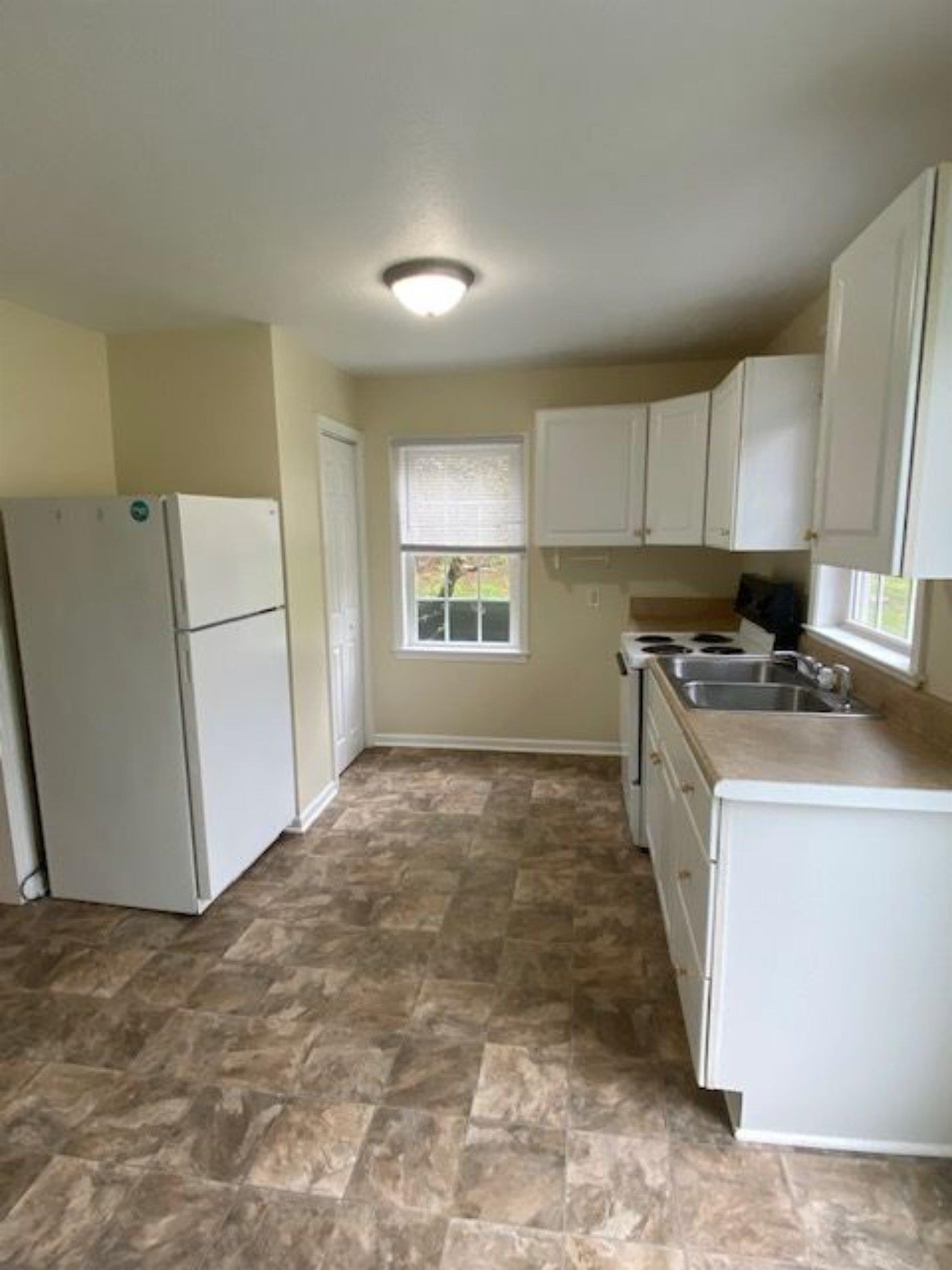 617 GRUBERT AVE, STAUNTON, Virginia 24401, 2 Bedrooms Bedrooms, ,1 BathroomBathrooms,Residential,617 GRUBERT AVE,682968 MLS # 682968 617 GRUBERT AVE, STAUNTON, Virginia 24401, 2 Bedrooms Bedrooms, ,1 BathroomBathrooms,Residential,617 GRUBERT AVE,682968 MLS # 682968