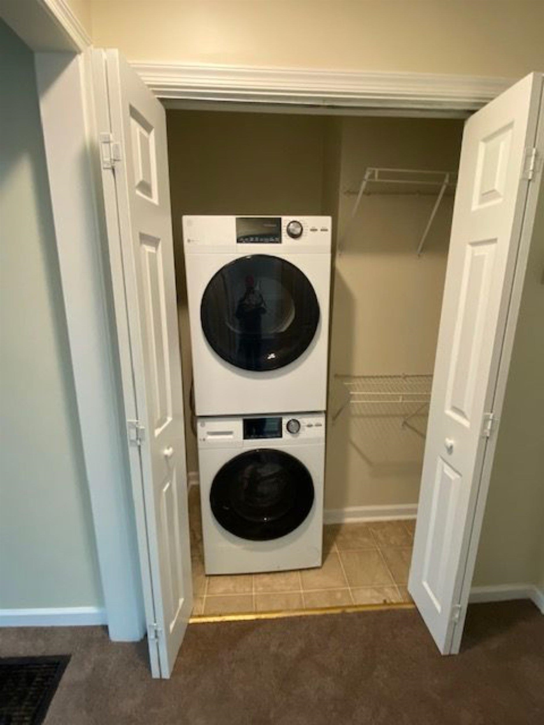 617 GRUBERT AVE, STAUNTON, Virginia 24401, 2 Bedrooms Bedrooms, ,1 BathroomBathrooms,Residential,617 GRUBERT AVE,682968 MLS # 682968 617 GRUBERT AVE, STAUNTON, Virginia 24401, 2 Bedrooms Bedrooms, ,1 BathroomBathrooms,Residential,617 GRUBERT AVE,682968 MLS # 682968