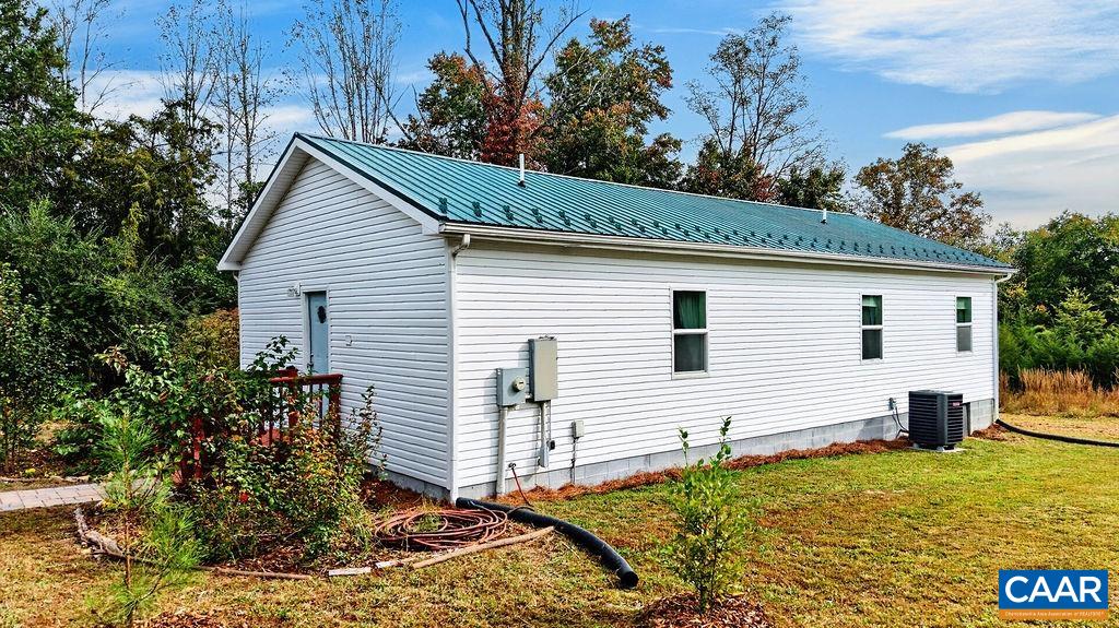 1238 TYE BROOK HWY, PINEY RIVER, Virginia 22964, 4 Bedrooms Bedrooms, ,2 BathroomsBathrooms,Residential,Prickly Perch,1238 TYE BROOK HWY,682974 MLS # 682974