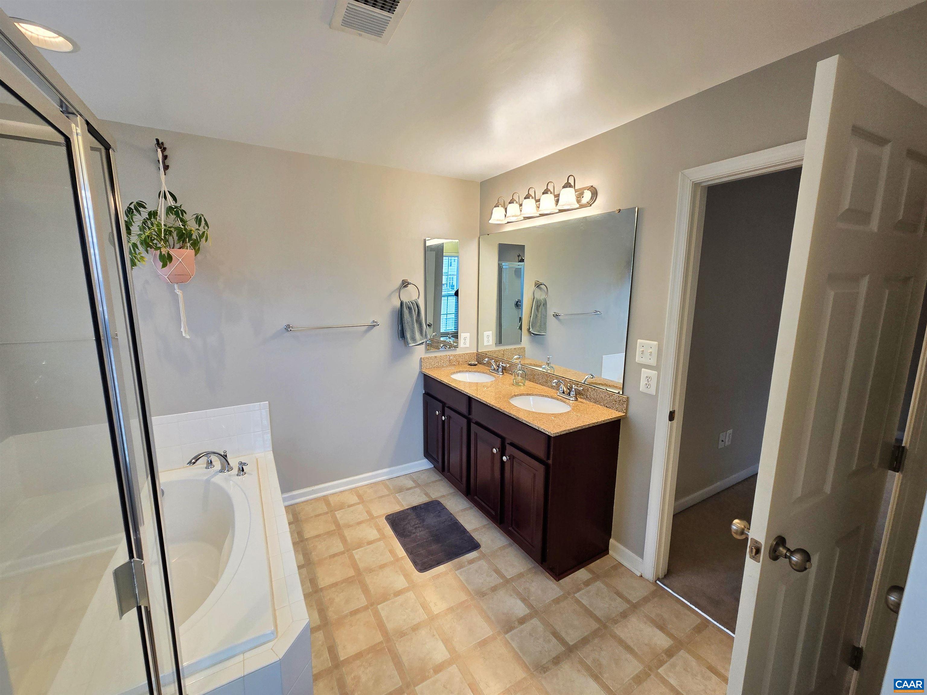2731 ALDERSGATE WAY, CHARLOTTESVILLE, Virginia 22911, 4 Bedrooms Bedrooms, ,3 BathroomsBathrooms,Residential,2731 ALDERSGATE WAY,682666 MLS # 682666