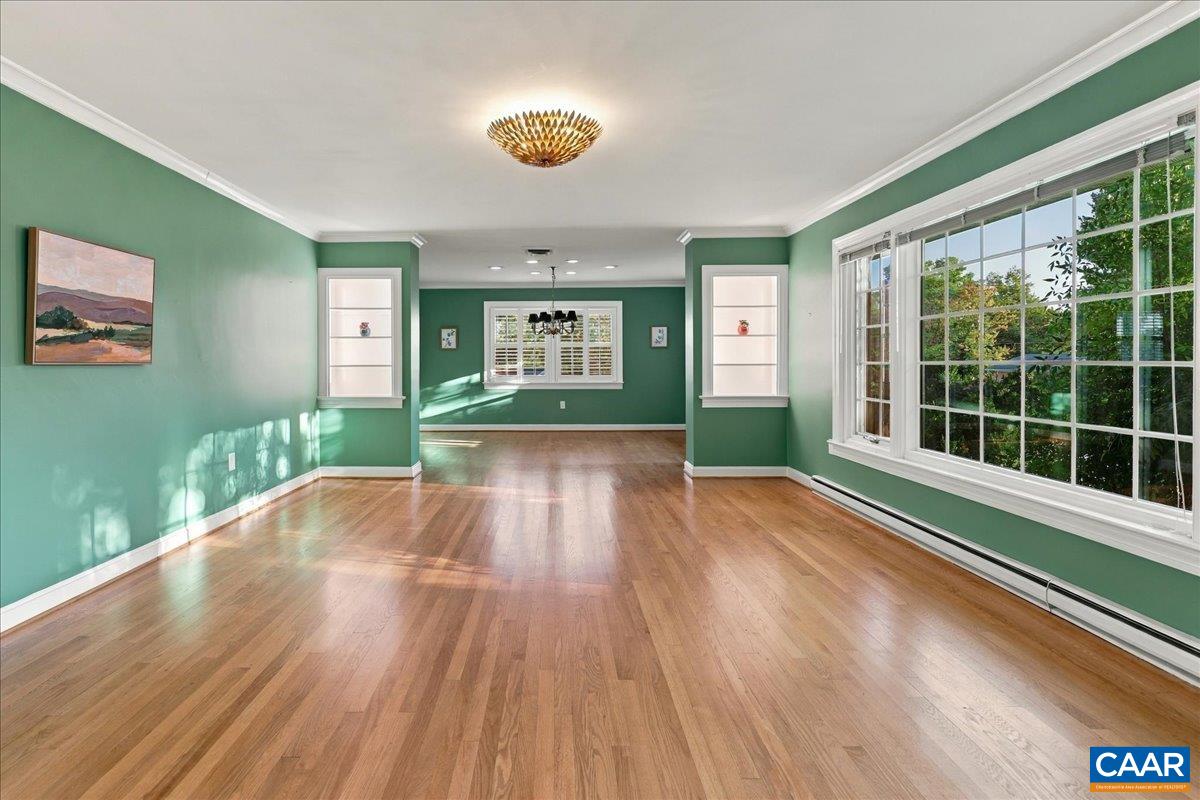 303 RAINBOW DR, STAUNTON, Virginia 24401, 3 Bedrooms Bedrooms, ,2 BathroomsBathrooms,Residential,Updated Rainbow Rancher,303 RAINBOW DR,682841 MLS # 682841 303 RAINBOW DR, STAUNTON, Virginia 24401, 3 Bedrooms Bedrooms, ,2 BathroomsBathrooms,Residential,Updated Rainbow Rancher,303 RAINBOW DR,682841 MLS # 682841