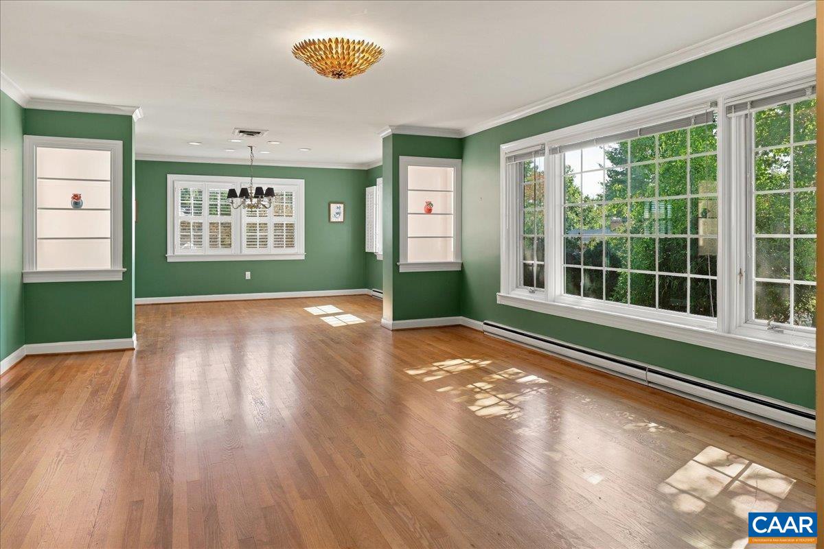 303 RAINBOW DR, STAUNTON, Virginia 24401, 3 Bedrooms Bedrooms, ,2 BathroomsBathrooms,Residential,Updated Rainbow Rancher,303 RAINBOW DR,682841 MLS # 682841 303 RAINBOW DR, STAUNTON, Virginia 24401, 3 Bedrooms Bedrooms, ,2 BathroomsBathrooms,Residential,Updated Rainbow Rancher,303 RAINBOW DR,682841 MLS # 682841