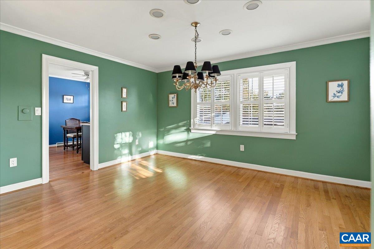 303 RAINBOW DR, STAUNTON, Virginia 24401, 3 Bedrooms Bedrooms, ,2 BathroomsBathrooms,Residential,Updated Rainbow Rancher,303 RAINBOW DR,682841 MLS # 682841 303 RAINBOW DR, STAUNTON, Virginia 24401, 3 Bedrooms Bedrooms, ,2 BathroomsBathrooms,Residential,Updated Rainbow Rancher,303 RAINBOW DR,682841 MLS # 682841