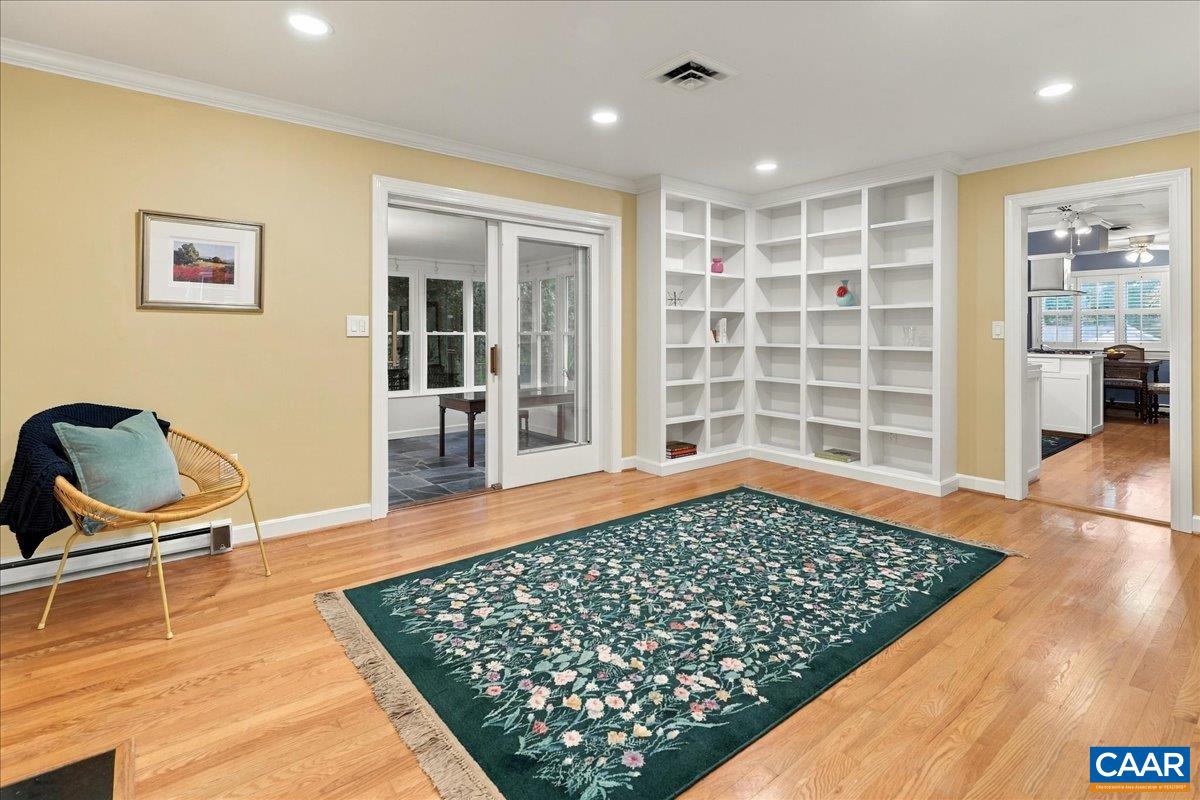 303 RAINBOW DR, STAUNTON, Virginia 24401, 3 Bedrooms Bedrooms, ,2 BathroomsBathrooms,Residential,Updated Rainbow Rancher,303 RAINBOW DR,682841 MLS # 682841 303 RAINBOW DR, STAUNTON, Virginia 24401, 3 Bedrooms Bedrooms, ,2 BathroomsBathrooms,Residential,Updated Rainbow Rancher,303 RAINBOW DR,682841 MLS # 682841