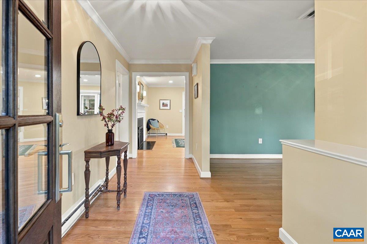 303 RAINBOW DR, STAUNTON, Virginia 24401, 3 Bedrooms Bedrooms, ,2 BathroomsBathrooms,Residential,Updated Rainbow Rancher,303 RAINBOW DR,682841 MLS # 682841 303 RAINBOW DR, STAUNTON, Virginia 24401, 3 Bedrooms Bedrooms, ,2 BathroomsBathrooms,Residential,Updated Rainbow Rancher,303 RAINBOW DR,682841 MLS # 682841