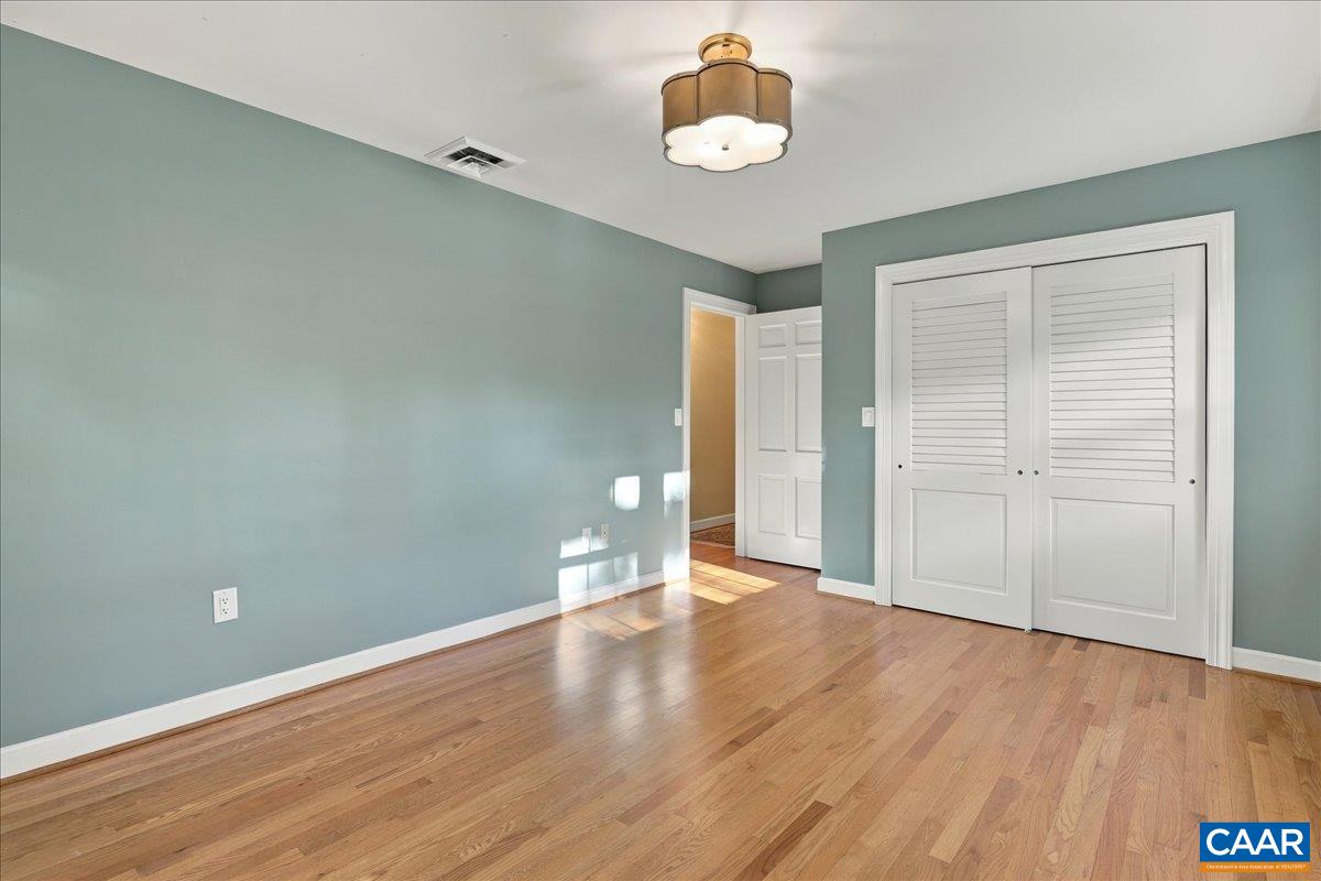 303 RAINBOW DR, STAUNTON, Virginia 24401, 3 Bedrooms Bedrooms, ,2 BathroomsBathrooms,Residential,Updated Rainbow Rancher,303 RAINBOW DR,682841 MLS # 682841 303 RAINBOW DR, STAUNTON, Virginia 24401, 3 Bedrooms Bedrooms, ,2 BathroomsBathrooms,Residential,Updated Rainbow Rancher,303 RAINBOW DR,682841 MLS # 682841