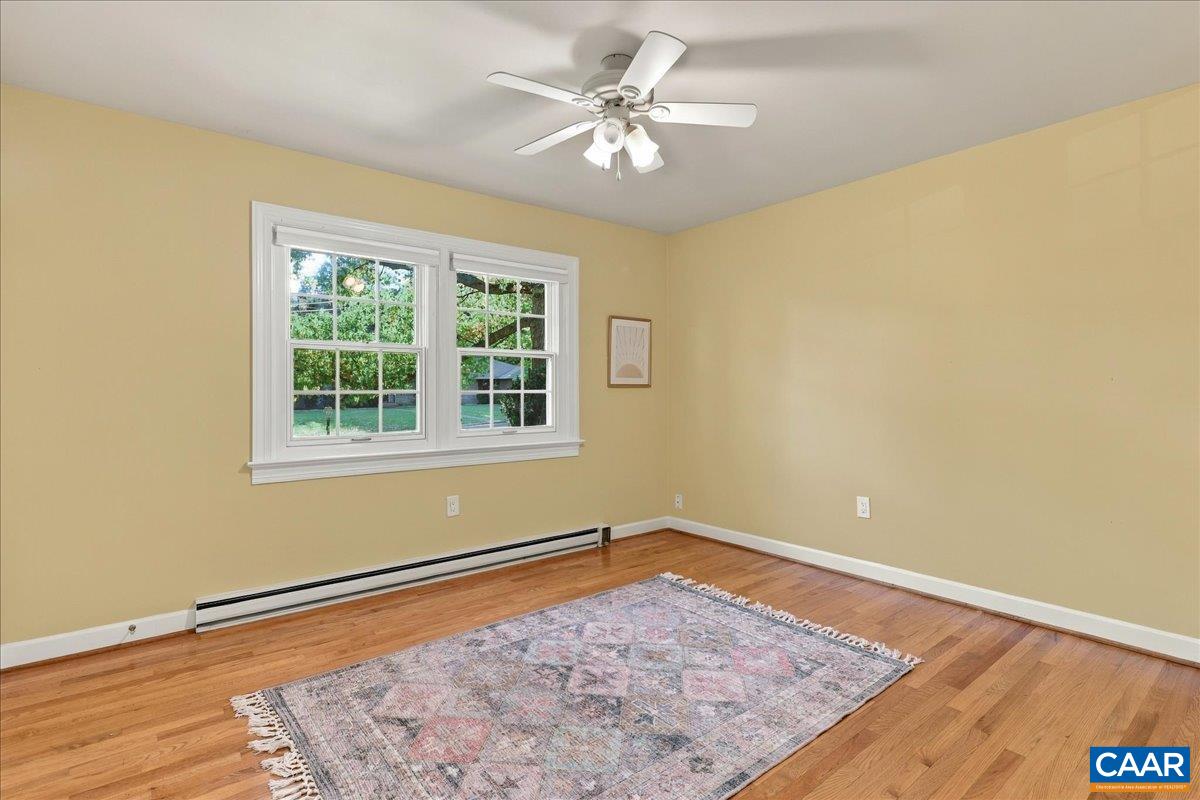 303 RAINBOW DR, STAUNTON, Virginia 24401, 3 Bedrooms Bedrooms, ,2 BathroomsBathrooms,Residential,Updated Rainbow Rancher,303 RAINBOW DR,682841 MLS # 682841 303 RAINBOW DR, STAUNTON, Virginia 24401, 3 Bedrooms Bedrooms, ,2 BathroomsBathrooms,Residential,Updated Rainbow Rancher,303 RAINBOW DR,682841 MLS # 682841