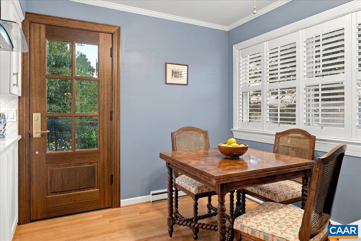 303 RAINBOW DR, STAUNTON, Virginia 24401, 3 Bedrooms Bedrooms, ,2 BathroomsBathrooms,Residential,Updated Rainbow Rancher,303 RAINBOW DR,682841 MLS # 682841 303 RAINBOW DR, STAUNTON, Virginia 24401, 3 Bedrooms Bedrooms, ,2 BathroomsBathrooms,Residential,Updated Rainbow Rancher,303 RAINBOW DR,682841 MLS # 682841