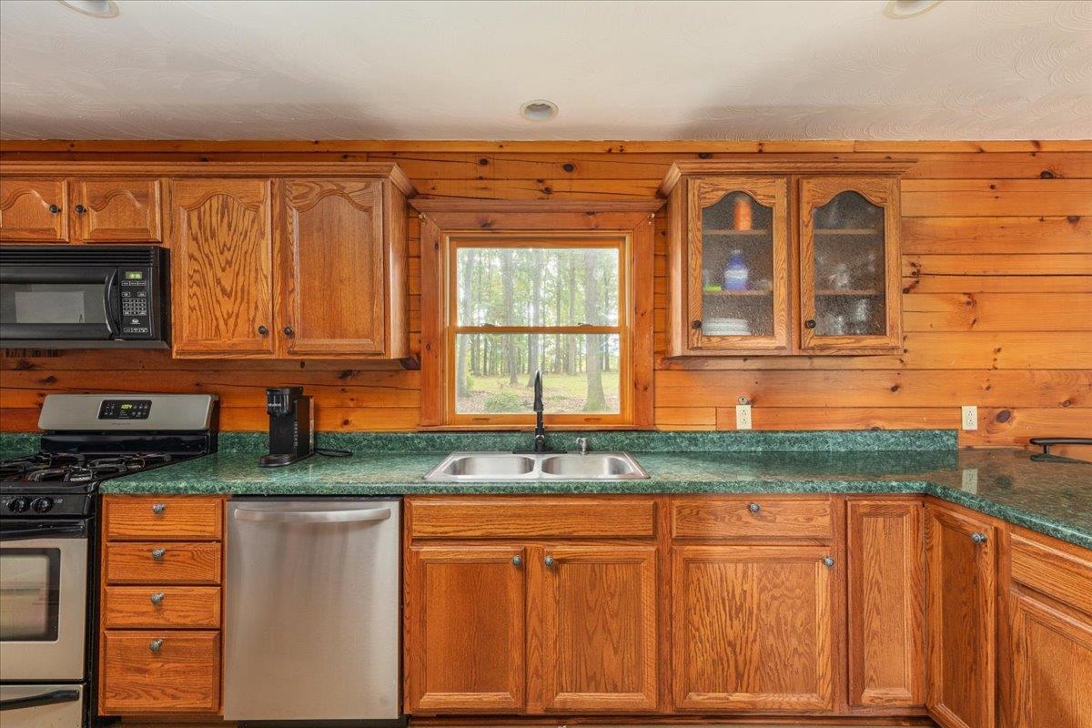 1401 YAGERS RD, LURAY, Virginia 22835, 3 Bedrooms Bedrooms, ,3 BathroomsBathrooms,Residential,1401 YAGERS RD,682873 MLS # 682873 1401 YAGERS RD, LURAY, Virginia 22835, 3 Bedrooms Bedrooms, ,3 BathroomsBathrooms,Residential,1401 YAGERS RD,682873 MLS # 682873