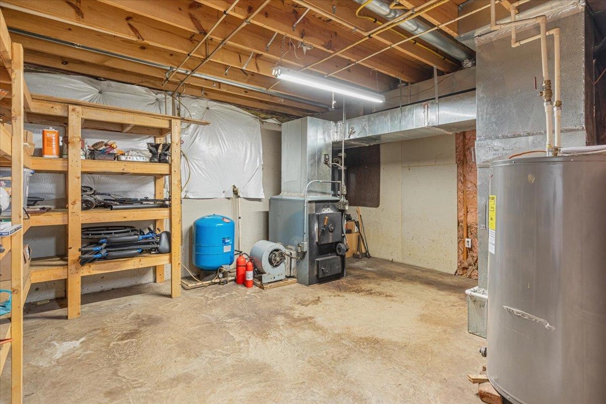 1401 YAGERS RD, LURAY, Virginia 22835, 3 Bedrooms Bedrooms, ,3 BathroomsBathrooms,Residential,1401 YAGERS RD,682873 MLS # 682873 1401 YAGERS RD, LURAY, Virginia 22835, 3 Bedrooms Bedrooms, ,3 BathroomsBathrooms,Residential,1401 YAGERS RD,682873 MLS # 682873