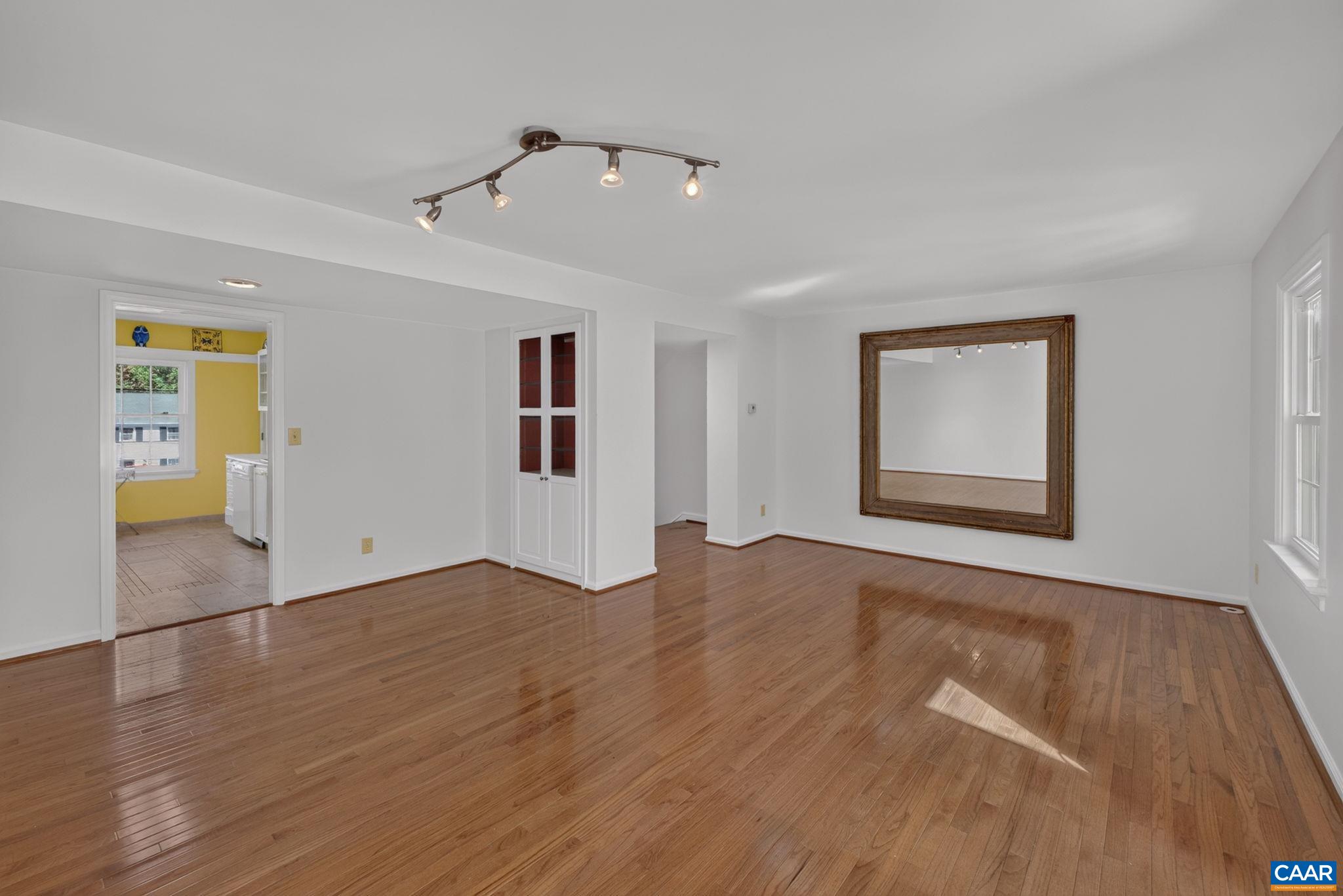 36 GEORGETOWN GREEN, CHARLOTTESVILLE, Virginia 22901, 4 Bedrooms Bedrooms, ,3 BathroomsBathrooms,Residential,36 GEORGETOWN GREEN,682957 MLS # 682957 36 GEORGETOWN GREEN, CHARLOTTESVILLE, Virginia 22901, 4 Bedrooms Bedrooms, ,3 BathroomsBathrooms,Residential,36 GEORGETOWN GREEN,682957 MLS # 682957