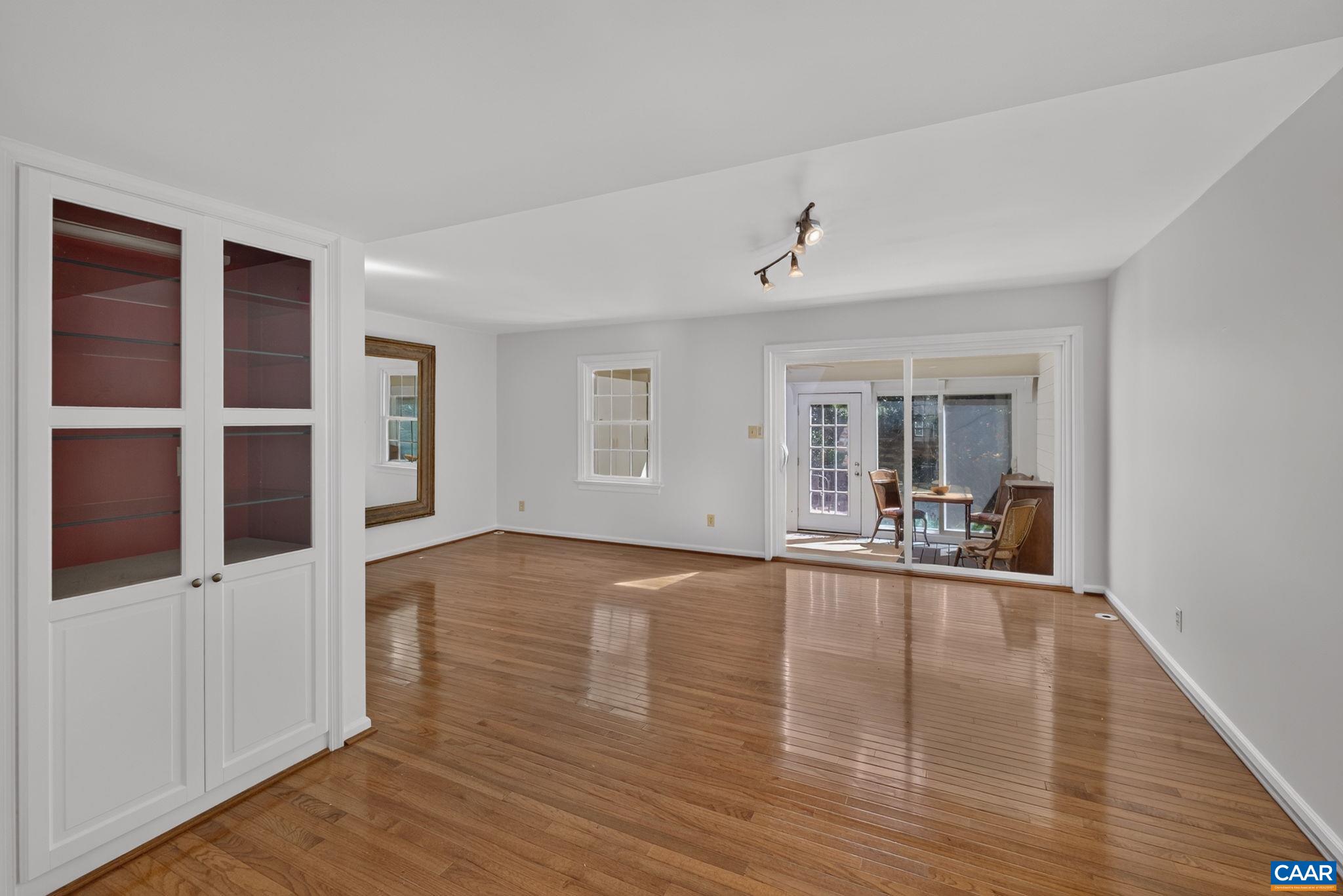 36 GEORGETOWN GREEN, CHARLOTTESVILLE, Virginia 22901, 4 Bedrooms Bedrooms, ,3 BathroomsBathrooms,Residential,36 GEORGETOWN GREEN,682957 MLS # 682957 36 GEORGETOWN GREEN, CHARLOTTESVILLE, Virginia 22901, 4 Bedrooms Bedrooms, ,3 BathroomsBathrooms,Residential,36 GEORGETOWN GREEN,682957 MLS # 682957