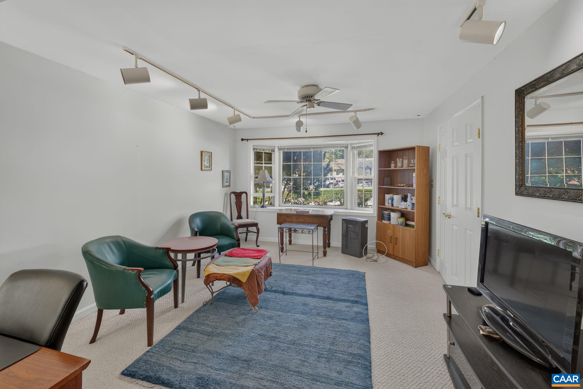 36 GEORGETOWN GREEN, CHARLOTTESVILLE, Virginia 22901, 4 Bedrooms Bedrooms, ,3 BathroomsBathrooms,Residential,36 GEORGETOWN GREEN,682957 MLS # 682957 36 GEORGETOWN GREEN, CHARLOTTESVILLE, Virginia 22901, 4 Bedrooms Bedrooms, ,3 BathroomsBathrooms,Residential,36 GEORGETOWN GREEN,682957 MLS # 682957