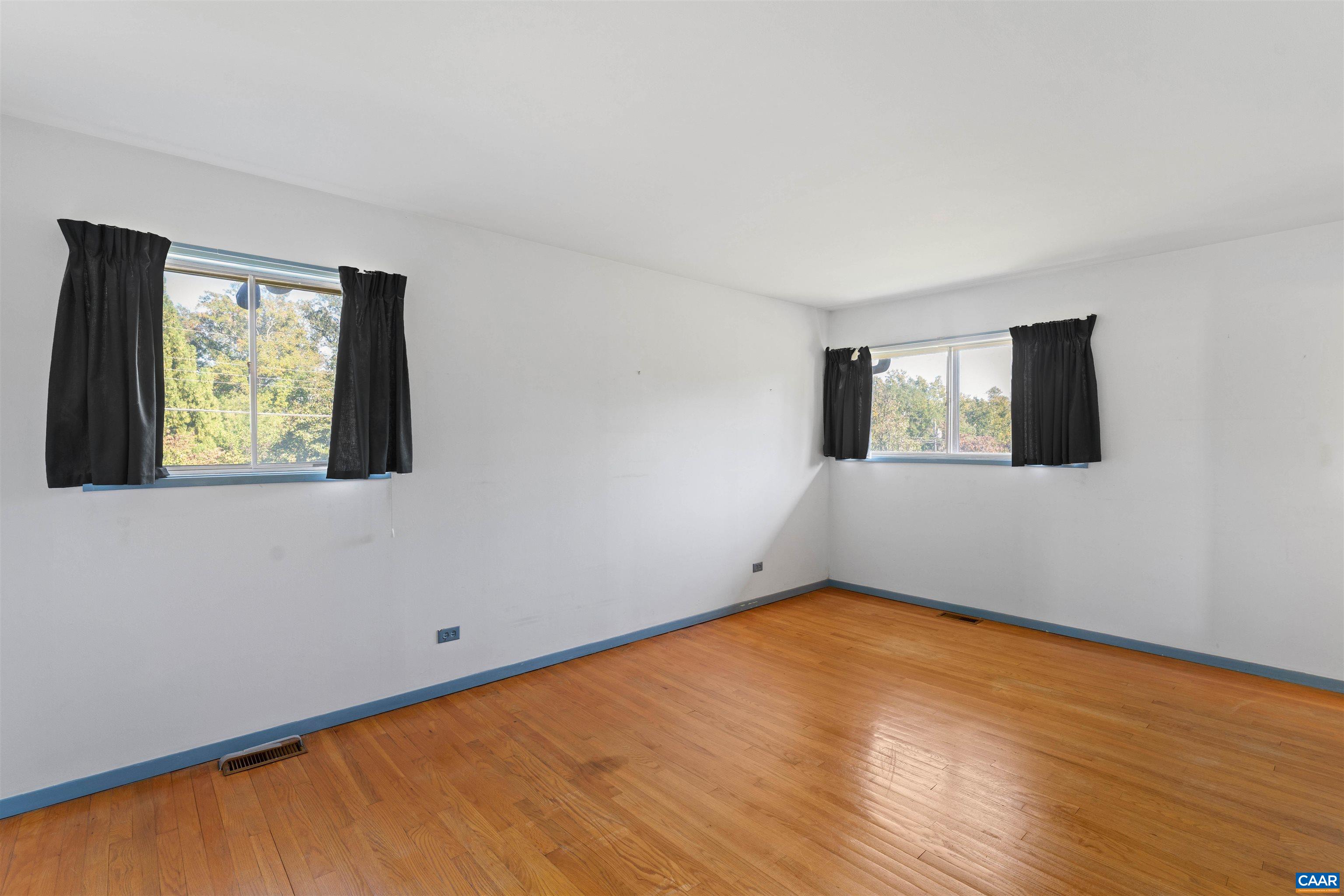 2220 DOMINION DR, CHARLOTTESVILLE, Virginia 22901, 4 Bedrooms Bedrooms, ,2 BathroomsBathrooms,Residential,2220 DOMINION DR,682994 MLS # 682994