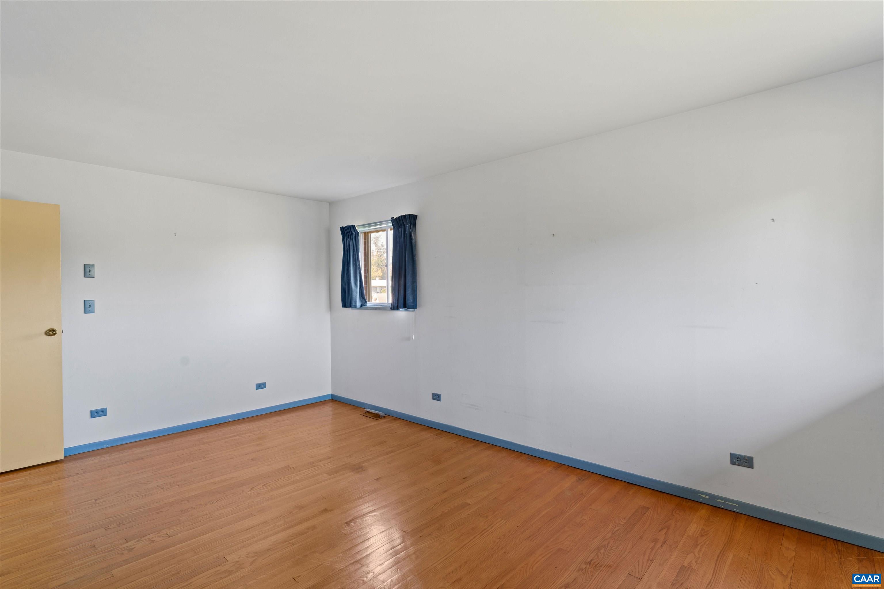2220 DOMINION DR, CHARLOTTESVILLE, Virginia 22901, 4 Bedrooms Bedrooms, ,2 BathroomsBathrooms,Residential,2220 DOMINION DR,682994 MLS # 682994