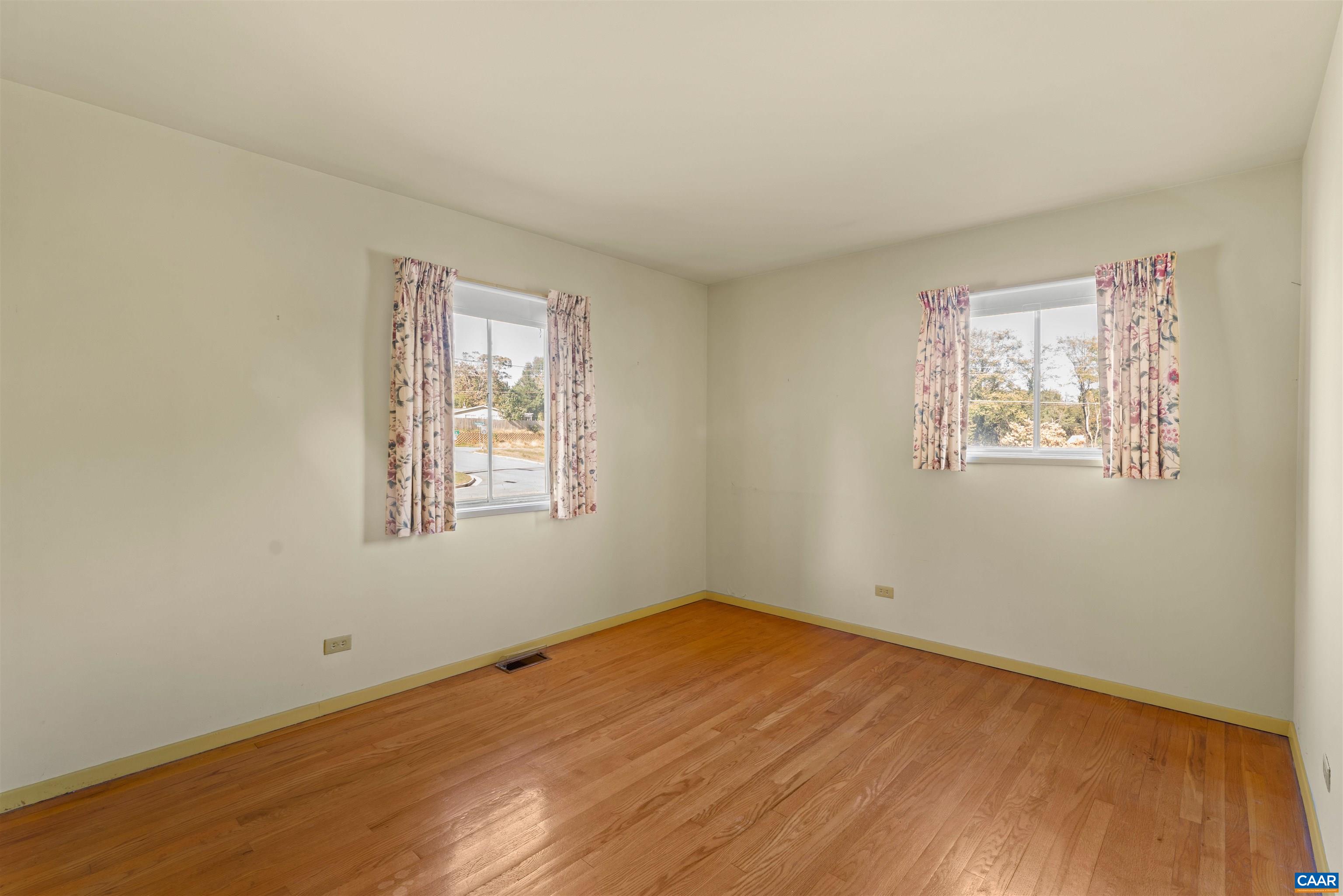 2220 DOMINION DR, CHARLOTTESVILLE, Virginia 22901, 4 Bedrooms Bedrooms, ,2 BathroomsBathrooms,Residential,2220 DOMINION DR,682994 MLS # 682994
