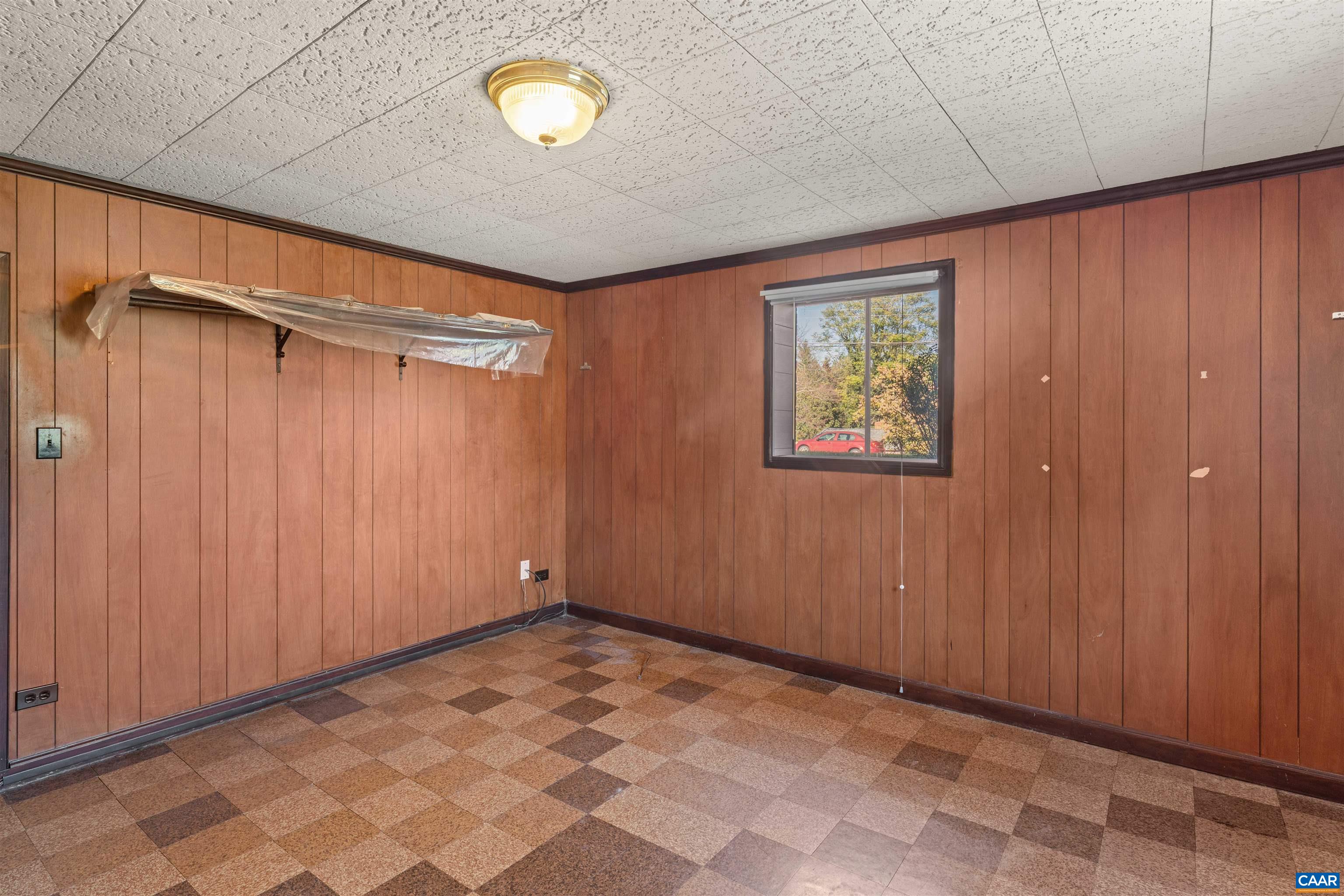 2220 DOMINION DR, CHARLOTTESVILLE, Virginia 22901, 4 Bedrooms Bedrooms, ,2 BathroomsBathrooms,Residential,2220 DOMINION DR,682994 MLS # 682994