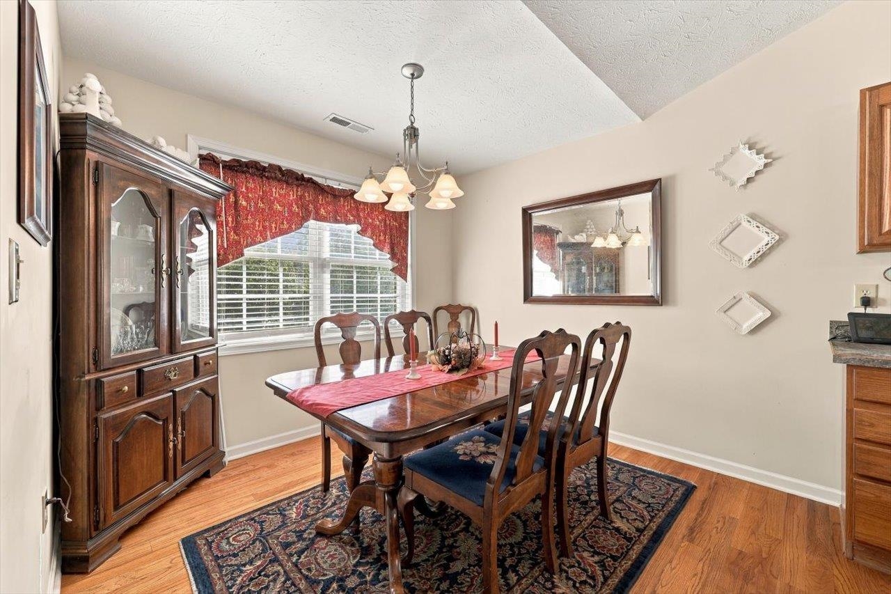 129 RED OAK DR, STAUNTON, Virginia 24401, 3 Bedrooms Bedrooms, ,2 BathroomsBathrooms,Residential,129 RED OAK DR,683001 MLS # 683001 129 RED OAK DR, STAUNTON, Virginia 24401, 3 Bedrooms Bedrooms, ,2 BathroomsBathrooms,Residential,129 RED OAK DR,683001 MLS # 683001