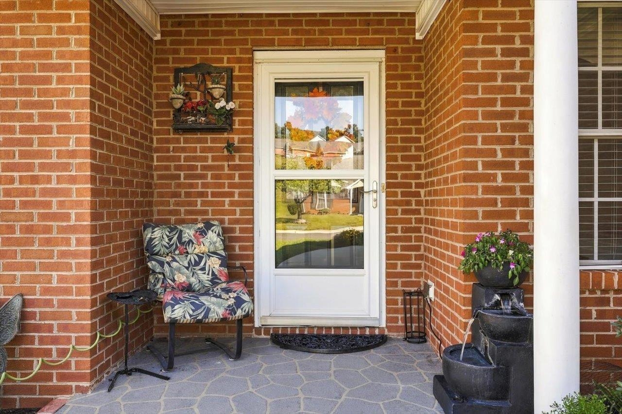 129 RED OAK DR, STAUNTON, Virginia 24401, 3 Bedrooms Bedrooms, ,2 BathroomsBathrooms,Residential,129 RED OAK DR,683001 MLS # 683001 129 RED OAK DR, STAUNTON, Virginia 24401, 3 Bedrooms Bedrooms, ,2 BathroomsBathrooms,Residential,129 RED OAK DR,683001 MLS # 683001