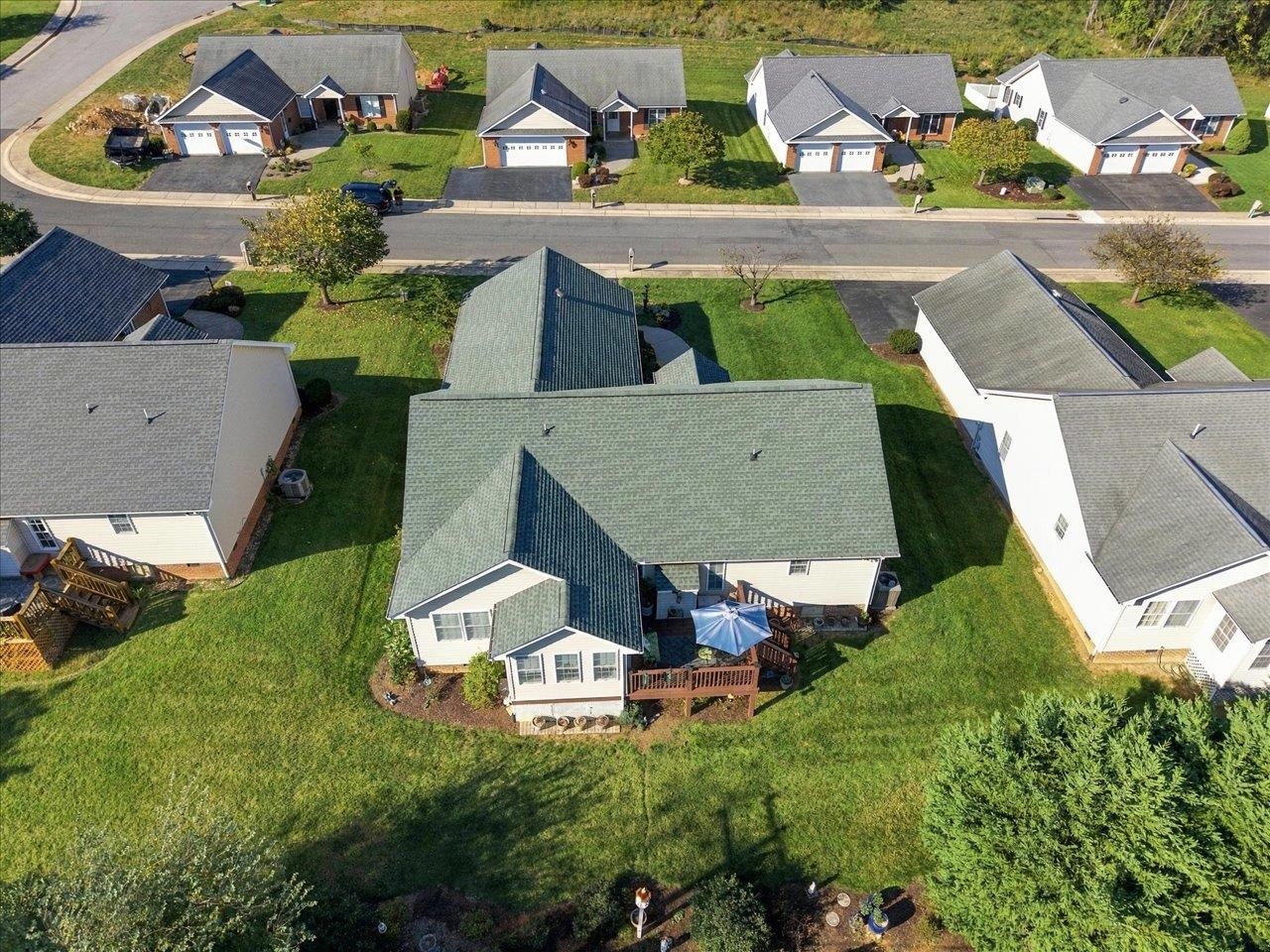 129 RED OAK DR, STAUNTON, Virginia 24401, 3 Bedrooms Bedrooms, ,2 BathroomsBathrooms,Residential,129 RED OAK DR,683001 MLS # 683001 129 RED OAK DR, STAUNTON, Virginia 24401, 3 Bedrooms Bedrooms, ,2 BathroomsBathrooms,Residential,129 RED OAK DR,683001 MLS # 683001