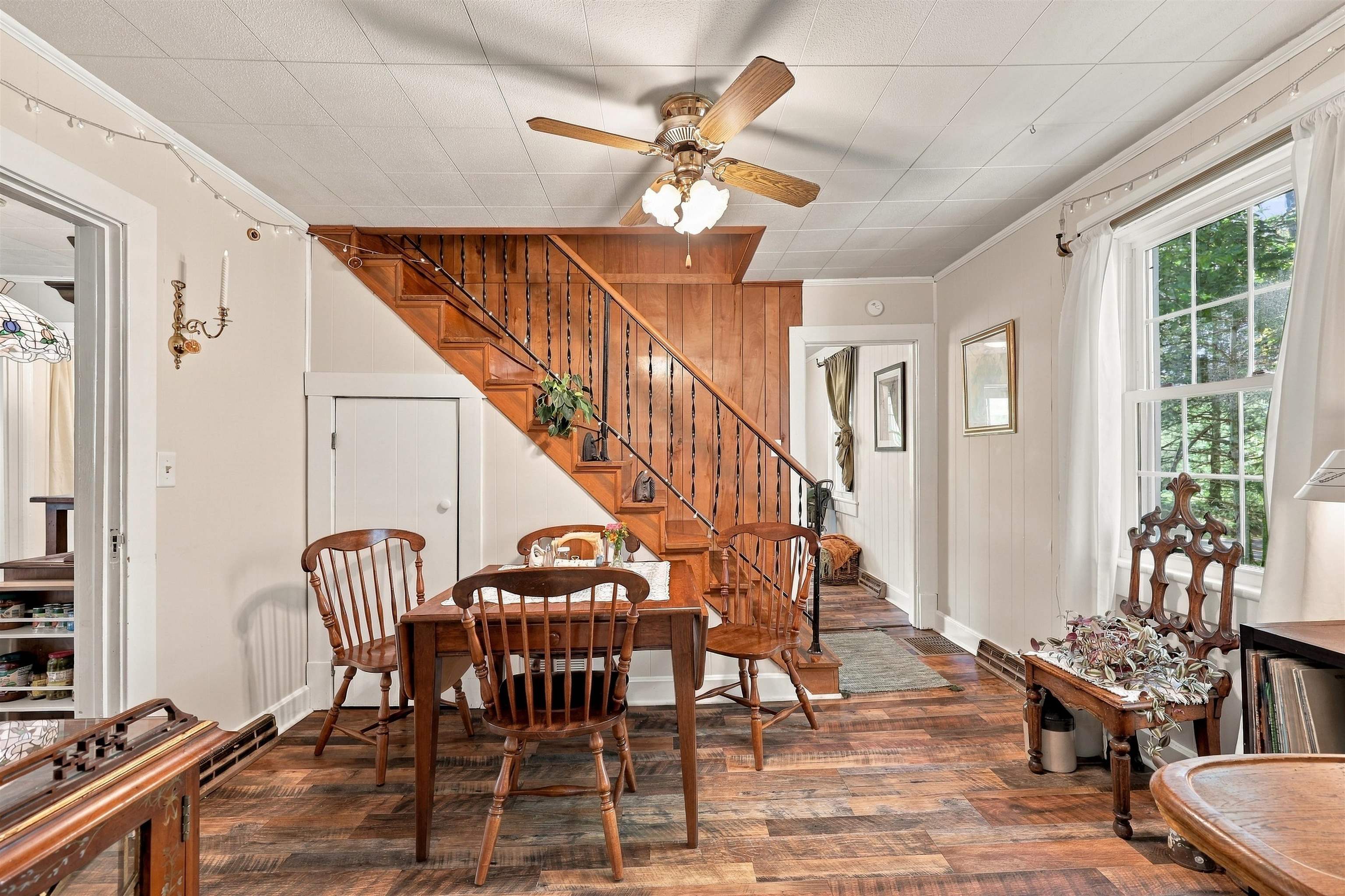 229 PLEASANT VIEW RD, STAUNTON, Virginia 24401, 2 Bedrooms Bedrooms, ,1 BathroomBathrooms,Residential,229 PLEASANT VIEW RD,683005 MLS # 683005 229 PLEASANT VIEW RD, STAUNTON, Virginia 24401, 2 Bedrooms Bedrooms, ,1 BathroomBathrooms,Residential,229 PLEASANT VIEW RD,683005 MLS # 683005