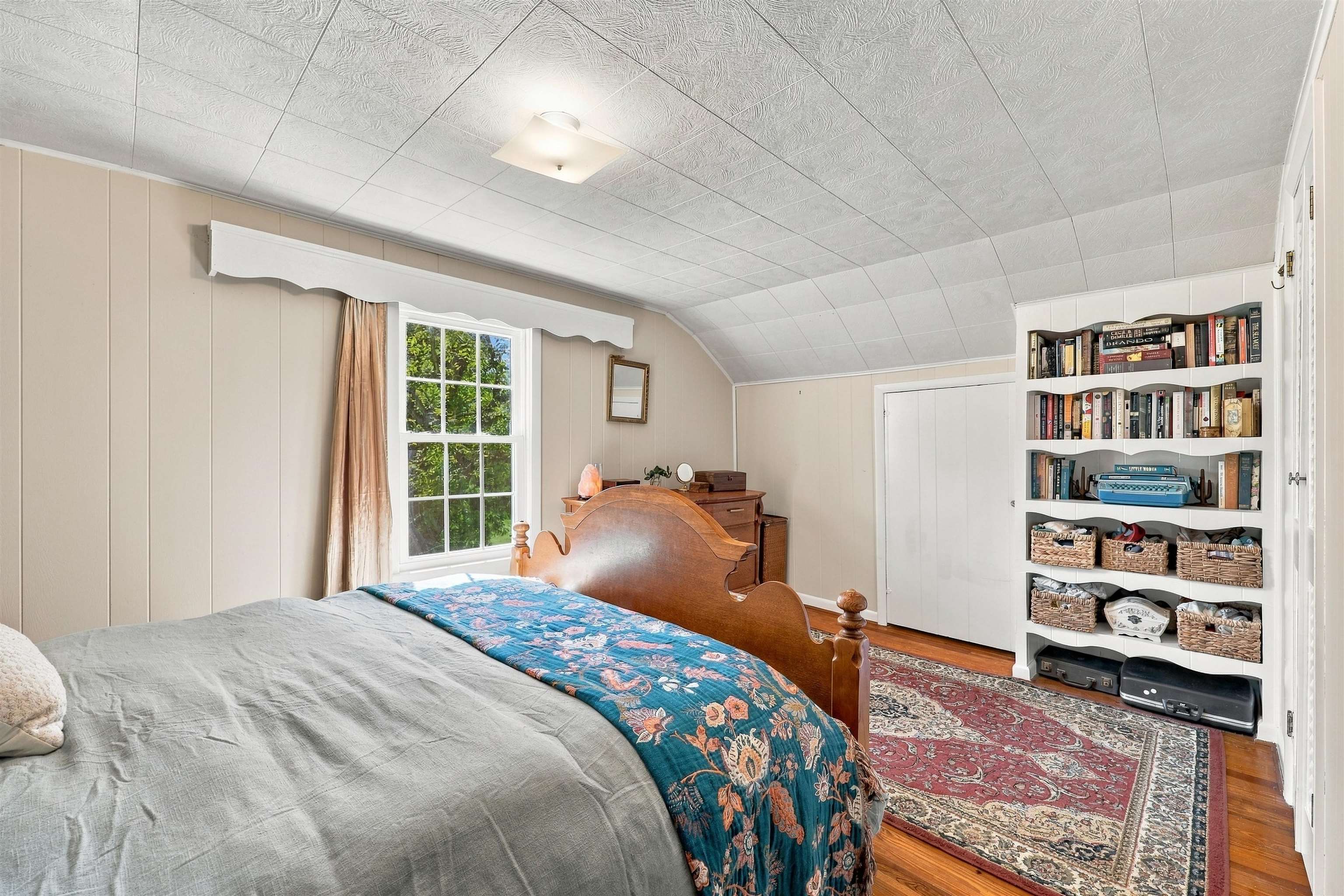 229 PLEASANT VIEW RD, STAUNTON, Virginia 24401, 2 Bedrooms Bedrooms, ,1 BathroomBathrooms,Residential,229 PLEASANT VIEW RD,683005 MLS # 683005 229 PLEASANT VIEW RD, STAUNTON, Virginia 24401, 2 Bedrooms Bedrooms, ,1 BathroomBathrooms,Residential,229 PLEASANT VIEW RD,683005 MLS # 683005