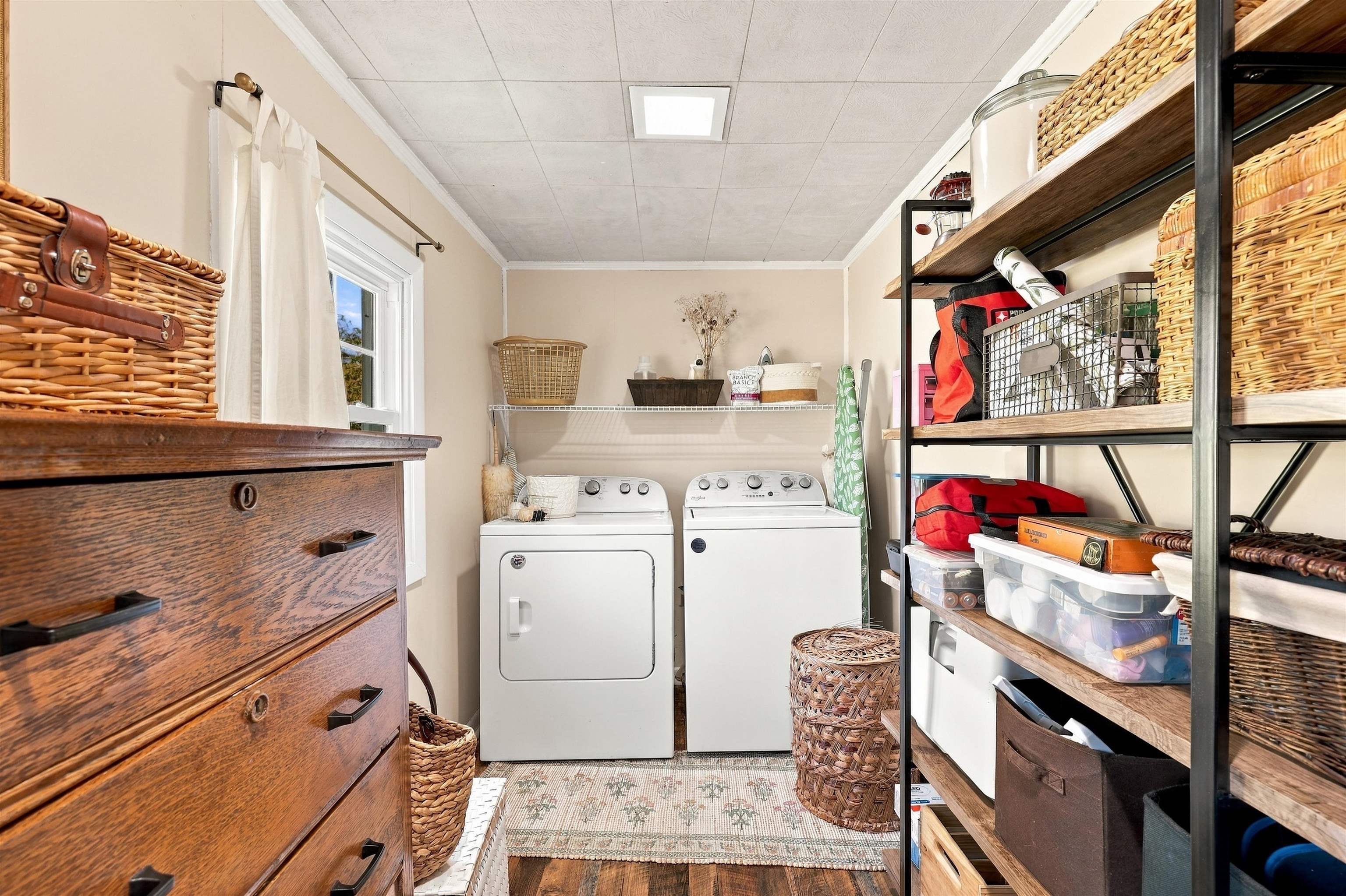 229 PLEASANT VIEW RD, STAUNTON, Virginia 24401, 2 Bedrooms Bedrooms, ,1 BathroomBathrooms,Residential,229 PLEASANT VIEW RD,683005 MLS # 683005 229 PLEASANT VIEW RD, STAUNTON, Virginia 24401, 2 Bedrooms Bedrooms, ,1 BathroomBathrooms,Residential,229 PLEASANT VIEW RD,683005 MLS # 683005