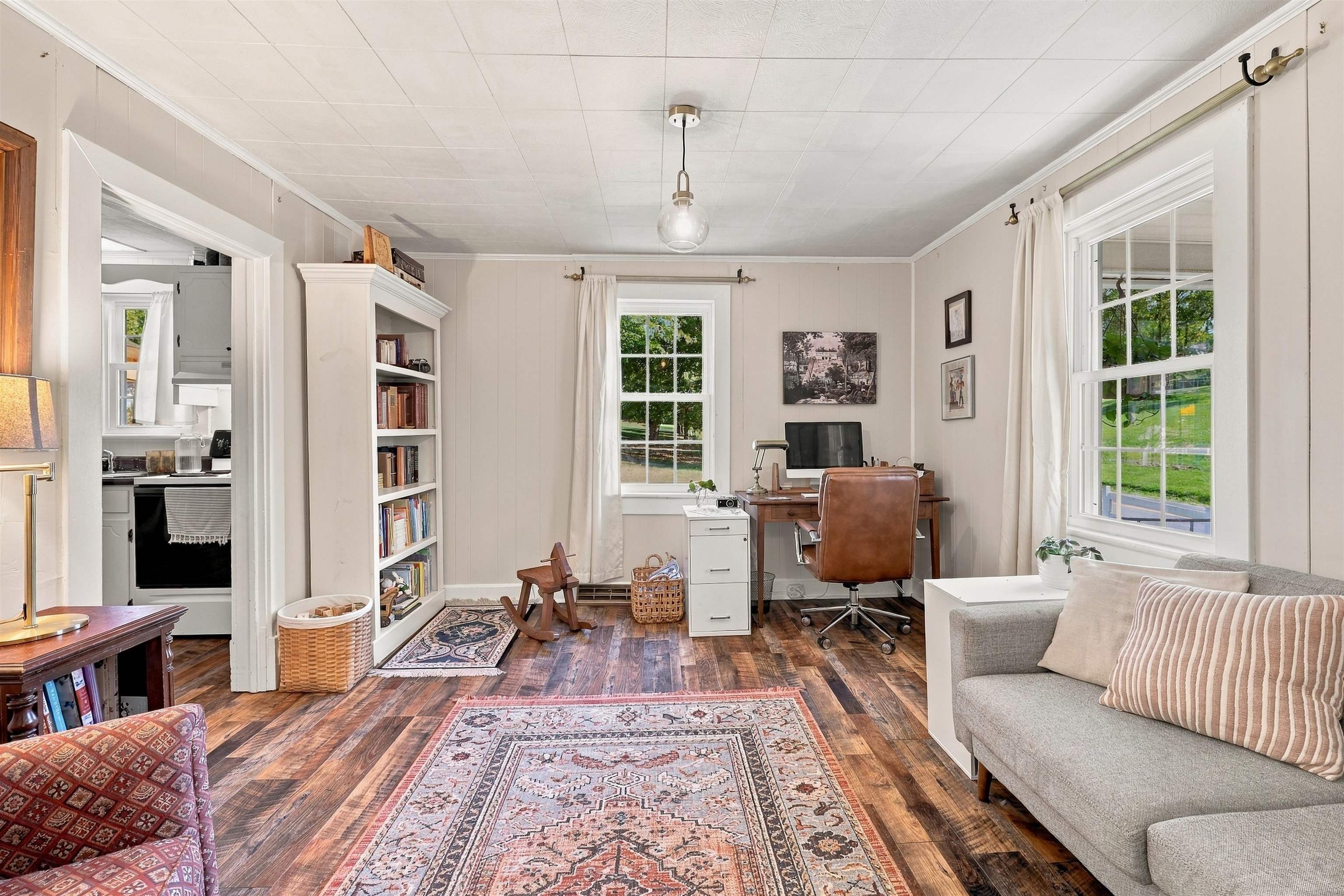 229 PLEASANT VIEW RD, STAUNTON, Virginia 24401, 2 Bedrooms Bedrooms, ,1 BathroomBathrooms,Residential,229 PLEASANT VIEW RD,683005 MLS # 683005 229 PLEASANT VIEW RD, STAUNTON, Virginia 24401, 2 Bedrooms Bedrooms, ,1 BathroomBathrooms,Residential,229 PLEASANT VIEW RD,683005 MLS # 683005