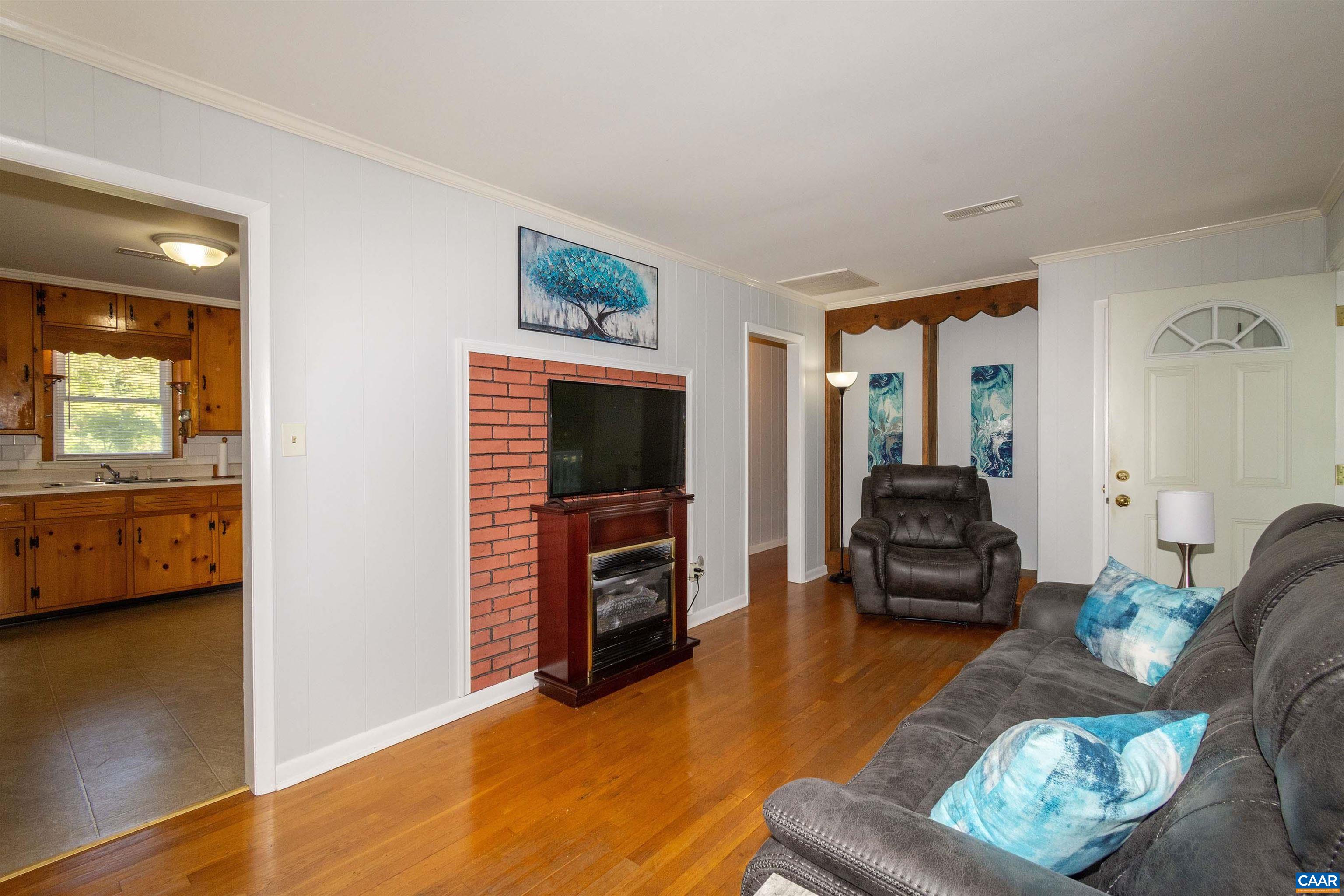 11557 MARQUIS RD, UNIONVILLE, Virginia 22567, 3 Bedrooms Bedrooms, ,1 BathroomBathrooms,Residential,11557 MARQUIS RD,683009 MLS # 683009 11557 MARQUIS RD, UNIONVILLE, Virginia 22567, 3 Bedrooms Bedrooms, ,1 BathroomBathrooms,Residential,11557 MARQUIS RD,683009 MLS # 683009
