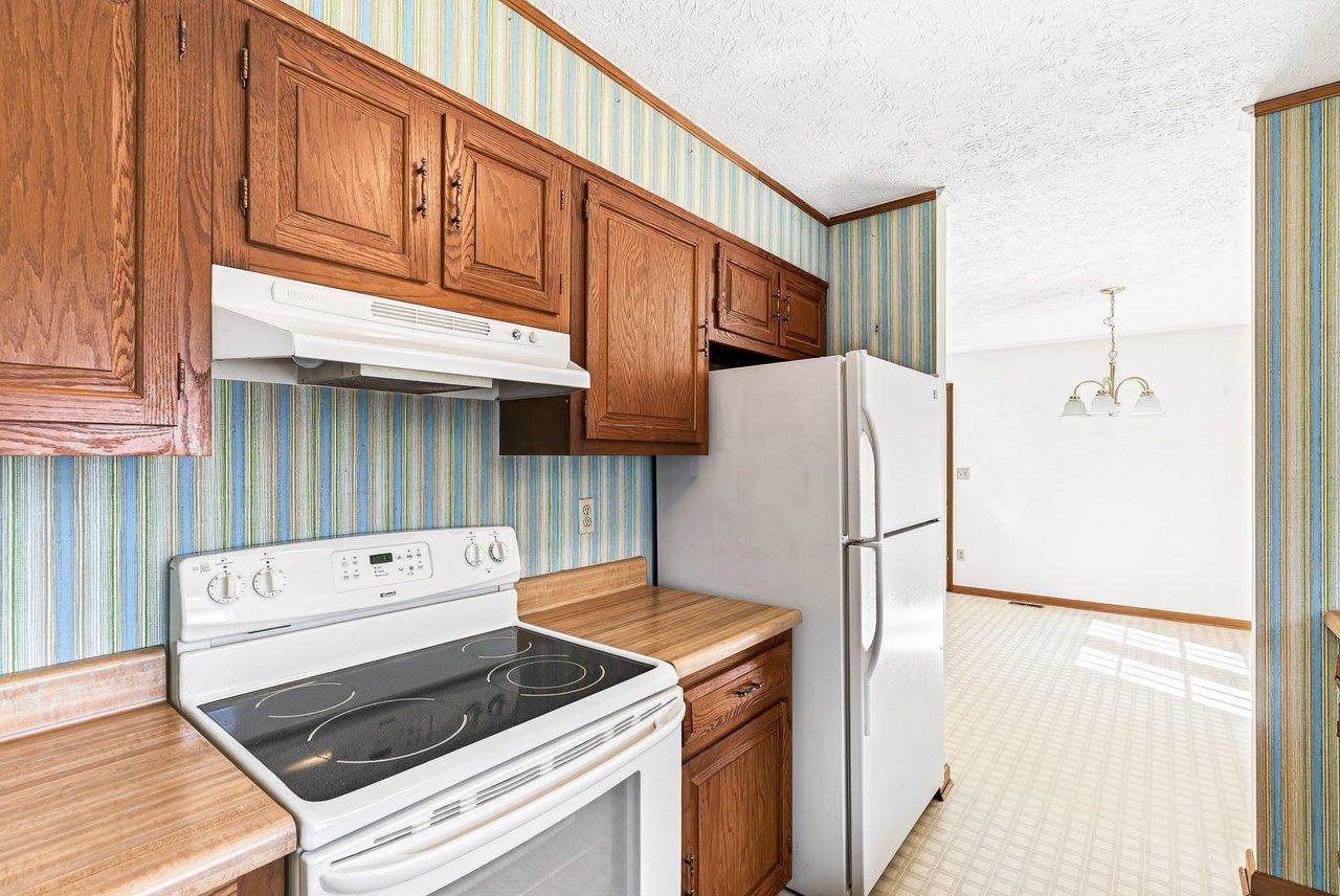 1154 STUART ST, HARRISONBURG, Virginia 22802, 3 Bedrooms Bedrooms, ,1 BathroomBathrooms,Residential,1154 STUART ST,682856 MLS # 682856 1154 STUART ST, HARRISONBURG, Virginia 22802, 3 Bedrooms Bedrooms, ,1 BathroomBathrooms,Residential,1154 STUART ST,682856 MLS # 682856