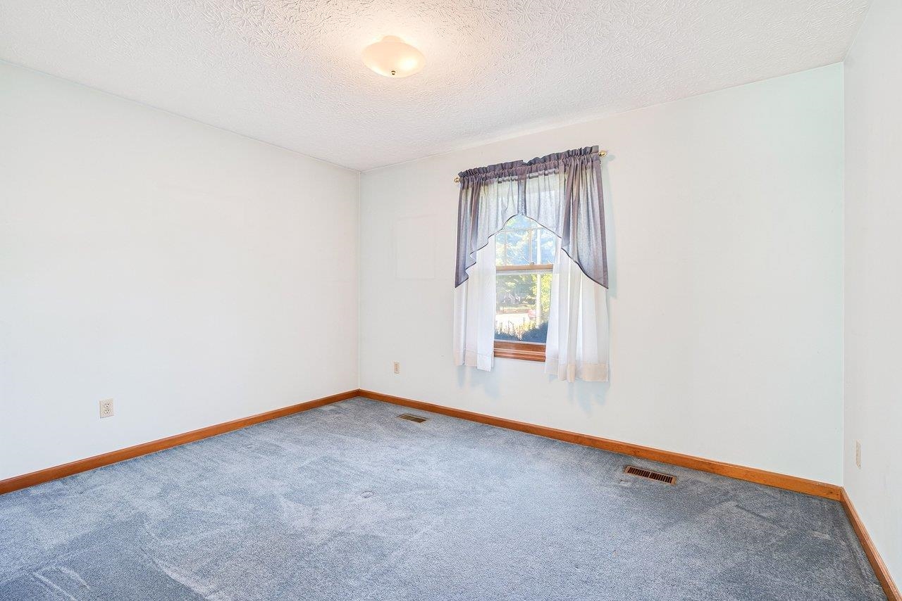1154 STUART ST, HARRISONBURG, Virginia 22802, 3 Bedrooms Bedrooms, ,1 BathroomBathrooms,Residential,1154 STUART ST,682856 MLS # 682856 1154 STUART ST, HARRISONBURG, Virginia 22802, 3 Bedrooms Bedrooms, ,1 BathroomBathrooms,Residential,1154 STUART ST,682856 MLS # 682856
