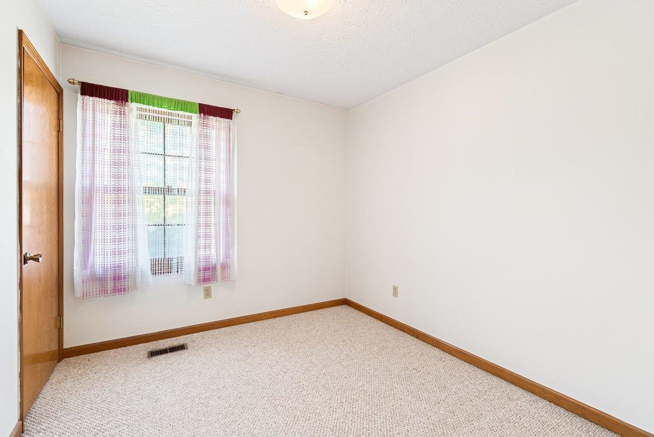 1154 STUART ST, HARRISONBURG, Virginia 22802, 3 Bedrooms Bedrooms, ,1 BathroomBathrooms,Residential,1154 STUART ST,682856 MLS # 682856 1154 STUART ST, HARRISONBURG, Virginia 22802, 3 Bedrooms Bedrooms, ,1 BathroomBathrooms,Residential,1154 STUART ST,682856 MLS # 682856