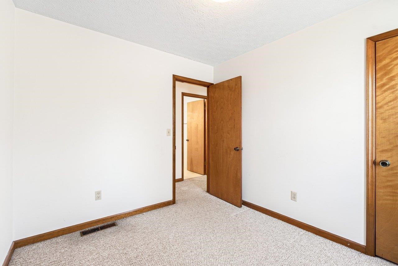 1154 STUART ST, HARRISONBURG, Virginia 22802, 3 Bedrooms Bedrooms, ,1 BathroomBathrooms,Residential,1154 STUART ST,682856 MLS # 682856 1154 STUART ST, HARRISONBURG, Virginia 22802, 3 Bedrooms Bedrooms, ,1 BathroomBathrooms,Residential,1154 STUART ST,682856 MLS # 682856