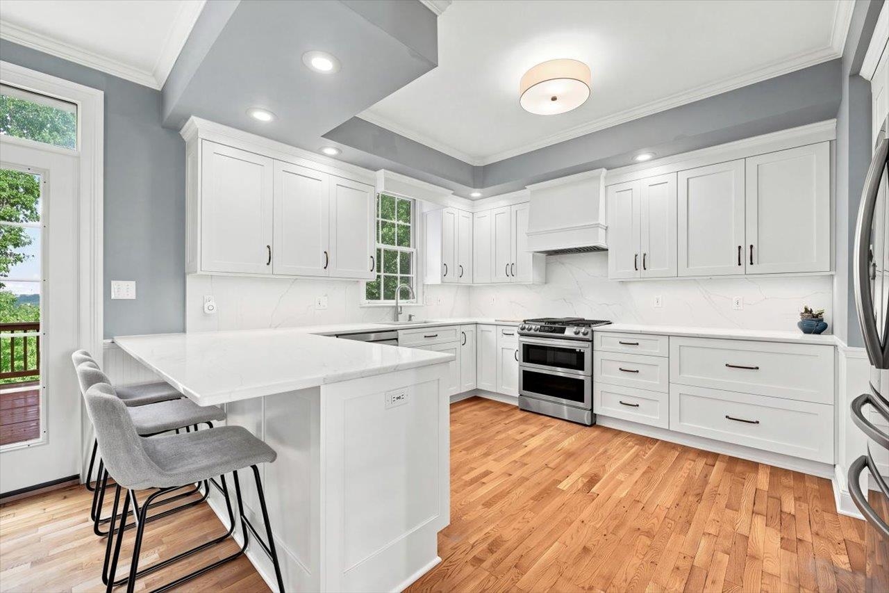319 PARKINS LN, VERONA, Virginia 24482, 5 Bedrooms Bedrooms, ,3 BathroomsBathrooms,Residential,319 PARKINS LN,683012 MLS # 683012 319 PARKINS LN, VERONA, Virginia 24482, 5 Bedrooms Bedrooms, ,3 BathroomsBathrooms,Residential,319 PARKINS LN,683012 MLS # 683012