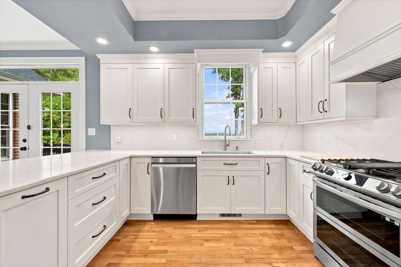 319 PARKINS LN, VERONA, Virginia 24482, 5 Bedrooms Bedrooms, ,3 BathroomsBathrooms,Residential,319 PARKINS LN,683012 MLS # 683012 319 PARKINS LN, VERONA, Virginia 24482, 5 Bedrooms Bedrooms, ,3 BathroomsBathrooms,Residential,319 PARKINS LN,683012 MLS # 683012