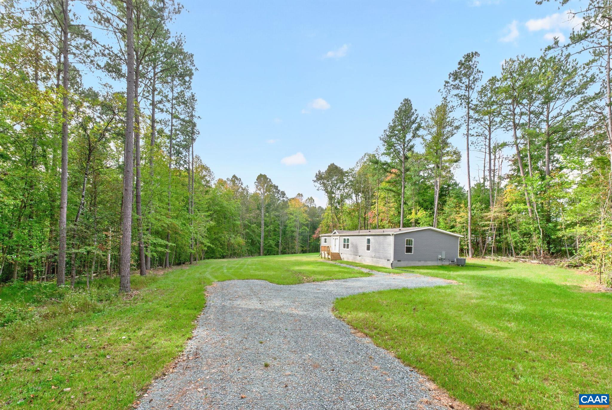 5195 GREEN CREEK RD, SCHUYLER, Virginia 22969, 3 Bedrooms Bedrooms, ,2 BathroomsBathrooms,Residential,5195 GREEN CREEK RD,683018 MLS # 683018 5195 GREEN CREEK RD, SCHUYLER, Virginia 22969, 3 Bedrooms Bedrooms, ,2 BathroomsBathrooms,Residential,5195 GREEN CREEK RD,683018 MLS # 683018