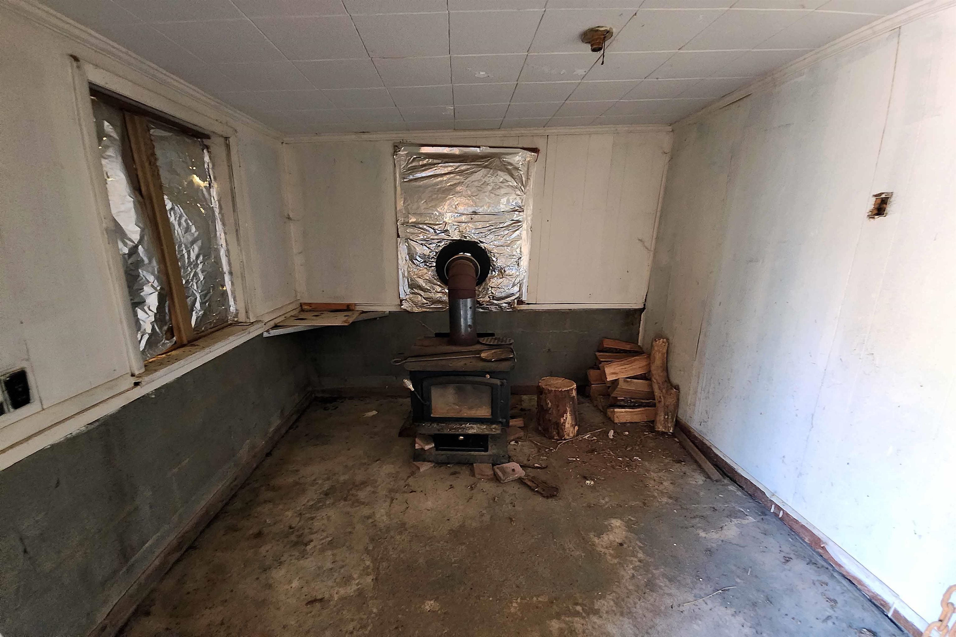 197 WALDROP RD, SWOOPE, Virginia 24479, 2 Bedrooms Bedrooms, ,1 BathroomBathrooms,Residential,197 WALDROP RD,683035 MLS # 683035 197 WALDROP RD, SWOOPE, Virginia 24479, 2 Bedrooms Bedrooms, ,1 BathroomBathrooms,Residential,197 WALDROP RD,683035 MLS # 683035