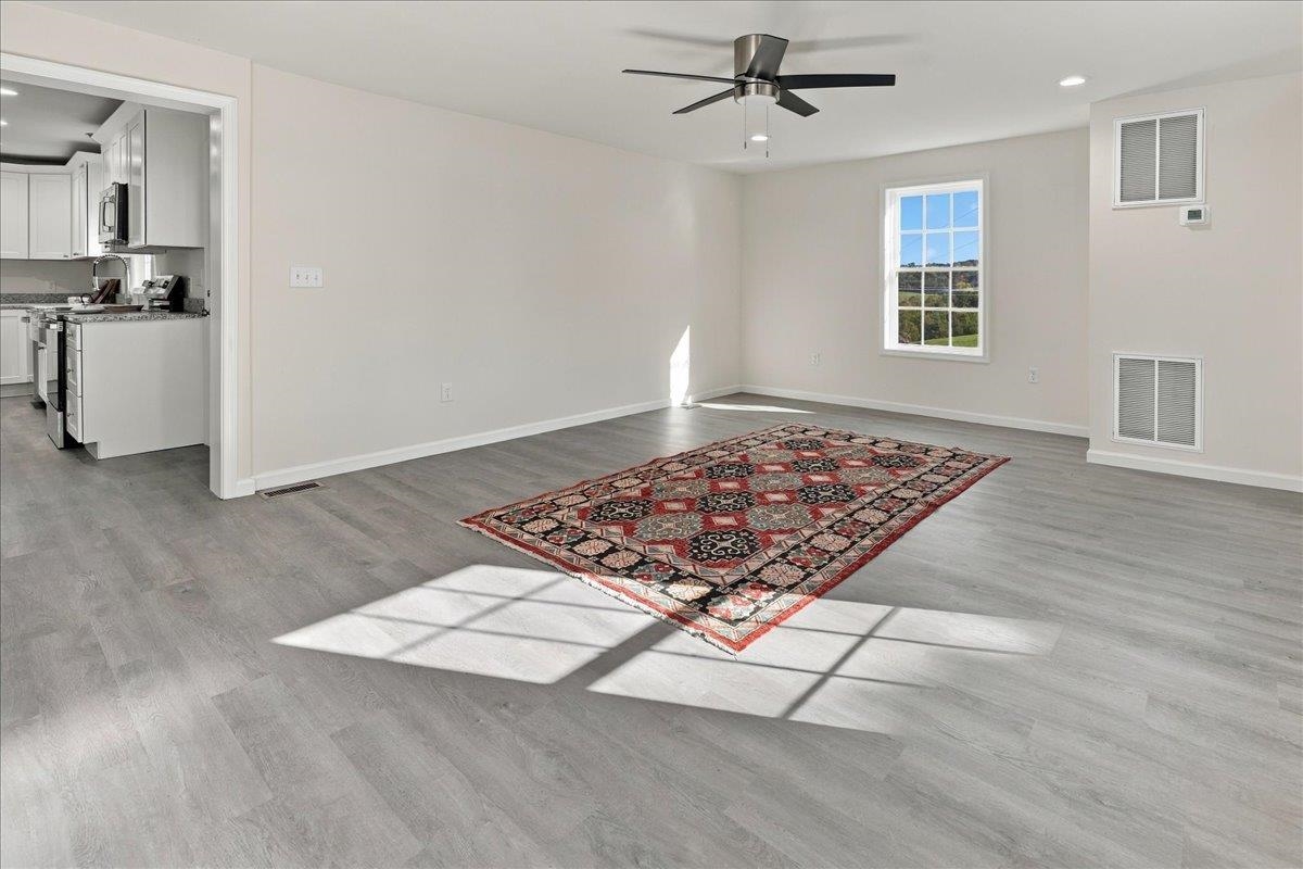 4091 SPRING HILL RD, STAUNTON, Virginia 24401, 3 Bedrooms Bedrooms, ,2 BathroomsBathrooms,Residential,4091 SPRING HILL RD,683037 MLS # 683037 4091 SPRING HILL RD, STAUNTON, Virginia 24401, 3 Bedrooms Bedrooms, ,2 BathroomsBathrooms,Residential,4091 SPRING HILL RD,683037 MLS # 683037