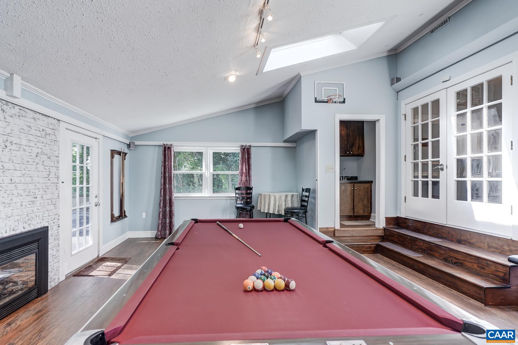 2401 BENNINGTON RD, CHARLOTTESVILLE, Virginia 22901, 4 Bedrooms Bedrooms, ,3 BathroomsBathrooms,Residential,2401 BENNINGTON RD,683039 MLS # 683039 2401 BENNINGTON RD, CHARLOTTESVILLE, Virginia 22901, 4 Bedrooms Bedrooms, ,3 BathroomsBathrooms,Residential,2401 BENNINGTON RD,683039 MLS # 683039