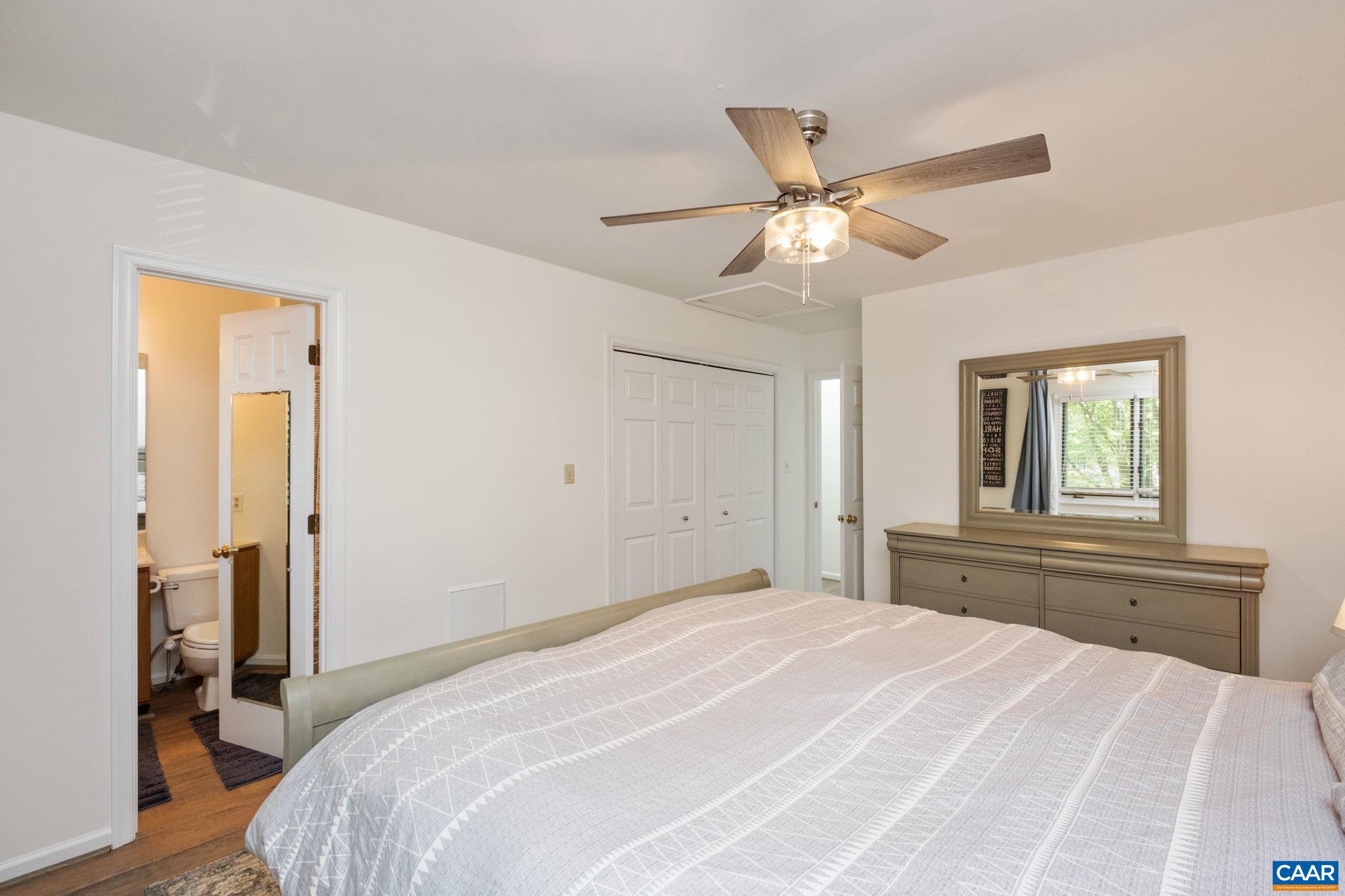 1618 GARDEN CT, CHARLOTTESVILLE, Virginia 22901, 2 Bedrooms Bedrooms, ,2 BathroomsBathrooms,Residential,1618 GARDEN CT,682777 MLS # 682777 1618 GARDEN CT, CHARLOTTESVILLE, Virginia 22901, 2 Bedrooms Bedrooms, ,2 BathroomsBathrooms,Residential,1618 GARDEN CT,682777 MLS # 682777