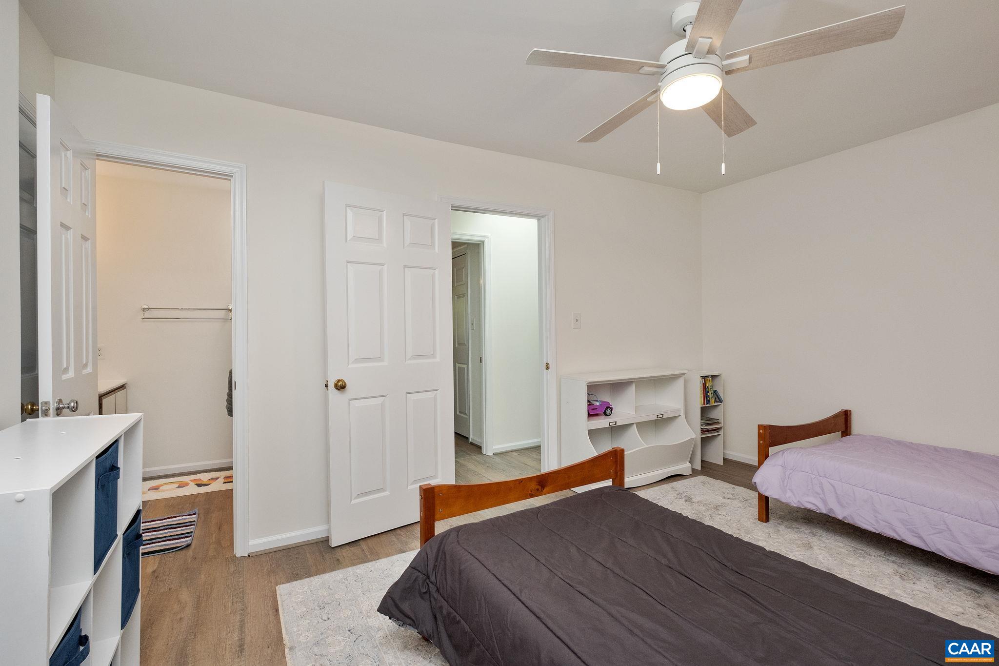 1618 GARDEN CT, CHARLOTTESVILLE, Virginia 22901, 2 Bedrooms Bedrooms, ,2 BathroomsBathrooms,Residential,1618 GARDEN CT,682777 MLS # 682777 1618 GARDEN CT, CHARLOTTESVILLE, Virginia 22901, 2 Bedrooms Bedrooms, ,2 BathroomsBathrooms,Residential,1618 GARDEN CT,682777 MLS # 682777