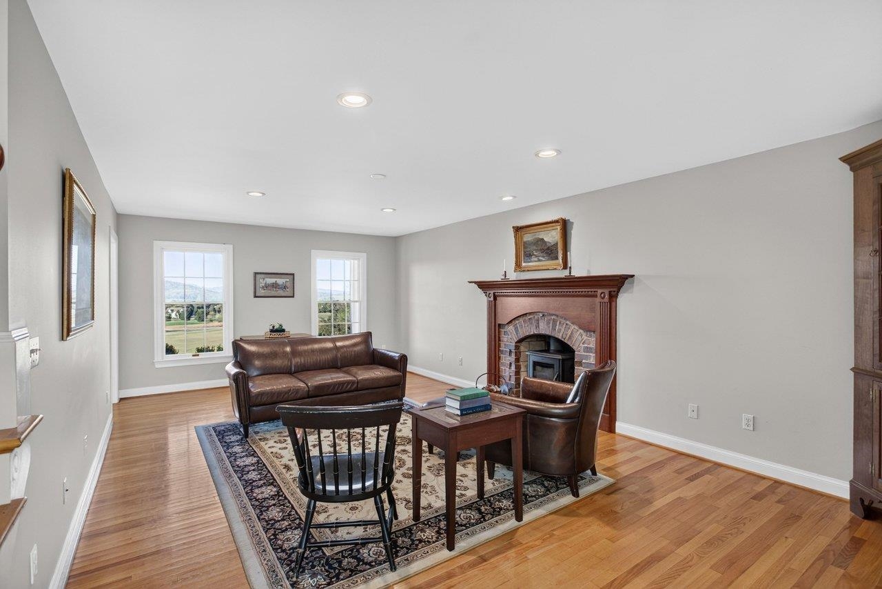 9527 CENTERVILLE RD, BRIDGEWATER, Virginia 22812, 3 Bedrooms Bedrooms, ,4 BathroomsBathrooms,Residential,9527 CENTERVILLE RD,682929 MLS # 682929 9527 CENTERVILLE RD, BRIDGEWATER, Virginia 22812, 3 Bedrooms Bedrooms, ,4 BathroomsBathrooms,Residential,9527 CENTERVILLE RD,682929 MLS # 682929