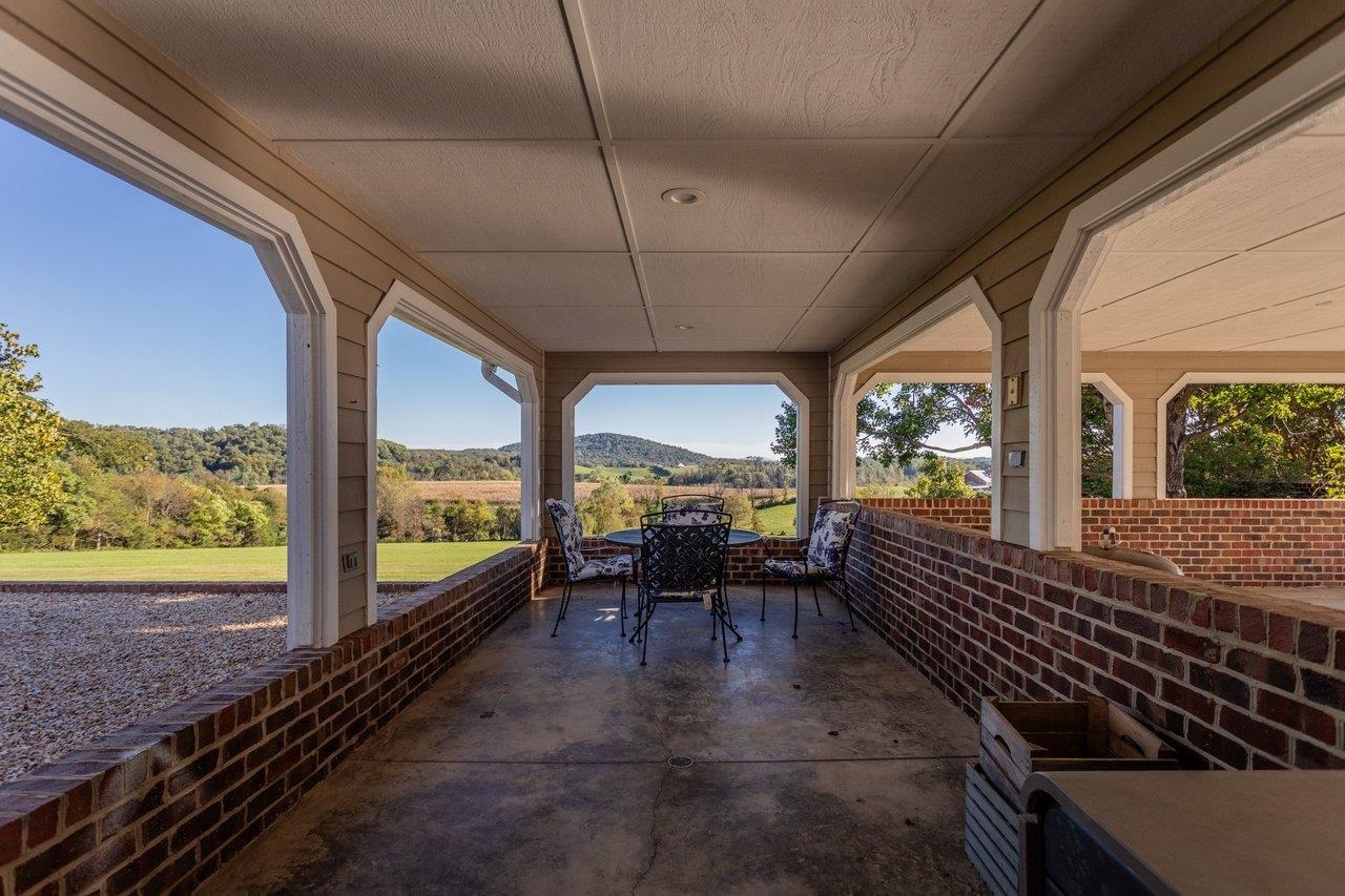 9527 CENTERVILLE RD, BRIDGEWATER, Virginia 22812, 3 Bedrooms Bedrooms, ,4 BathroomsBathrooms,Residential,9527 CENTERVILLE RD,682929 MLS # 682929 9527 CENTERVILLE RD, BRIDGEWATER, Virginia 22812, 3 Bedrooms Bedrooms, ,4 BathroomsBathrooms,Residential,9527 CENTERVILLE RD,682929 MLS # 682929
