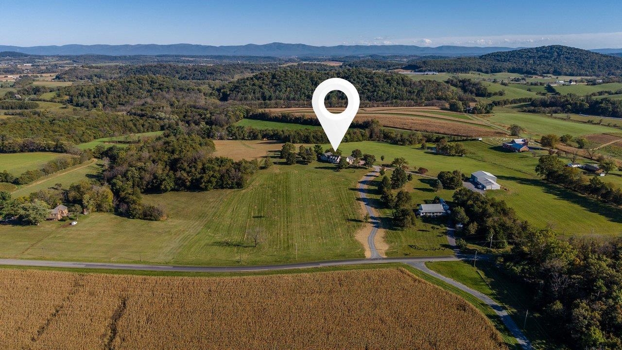 9527 CENTERVILLE RD, BRIDGEWATER, Virginia 22812, 3 Bedrooms Bedrooms, ,4 BathroomsBathrooms,Residential,9527 CENTERVILLE RD,682929 MLS # 682929 9527 CENTERVILLE RD, BRIDGEWATER, Virginia 22812, 3 Bedrooms Bedrooms, ,4 BathroomsBathrooms,Residential,9527 CENTERVILLE RD,682929 MLS # 682929