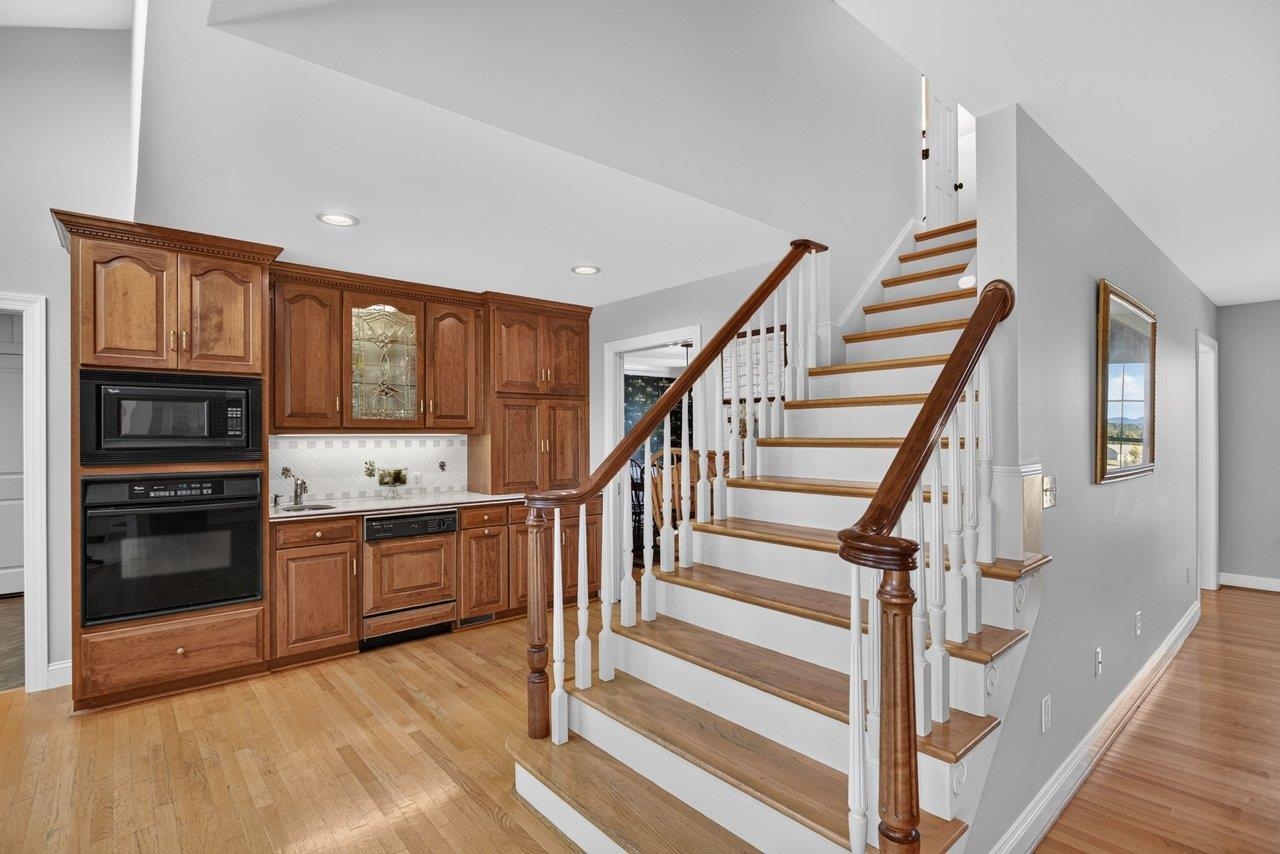 9527 CENTERVILLE RD, BRIDGEWATER, Virginia 22812, 3 Bedrooms Bedrooms, ,4 BathroomsBathrooms,Residential,9527 CENTERVILLE RD,682929 MLS # 682929 9527 CENTERVILLE RD, BRIDGEWATER, Virginia 22812, 3 Bedrooms Bedrooms, ,4 BathroomsBathrooms,Residential,9527 CENTERVILLE RD,682929 MLS # 682929