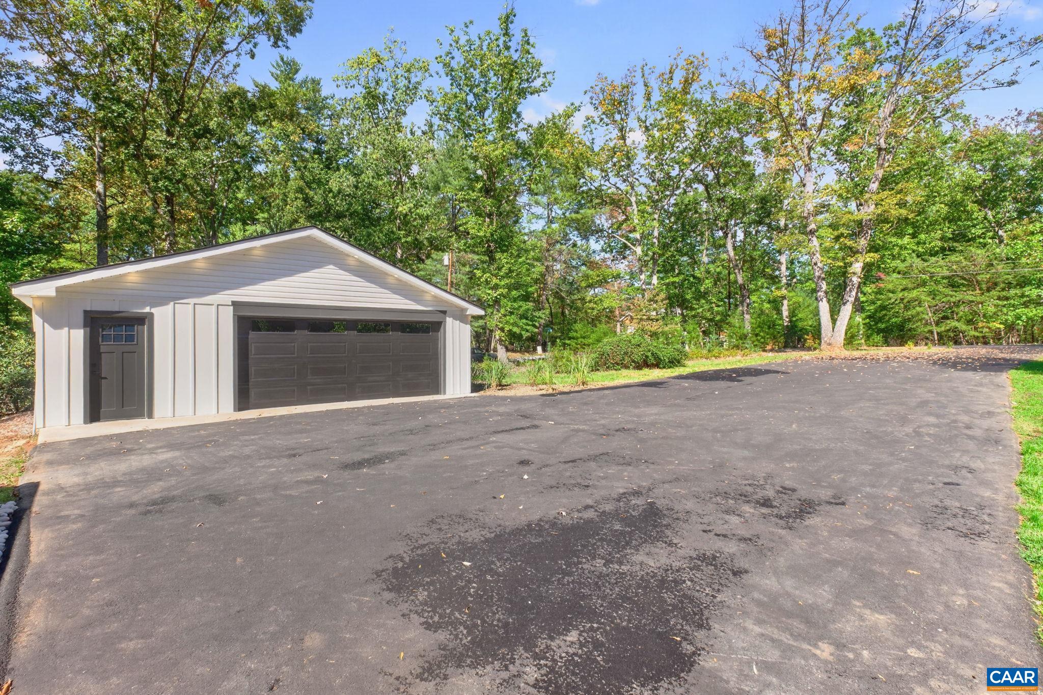 1480 OLD BALLARD RD, CHARLOTTESVILLE, Virginia 22901, 5 Bedrooms Bedrooms, ,4 BathroomsBathrooms,Residential,1480 OLD BALLARD RD,683006 MLS # 683006