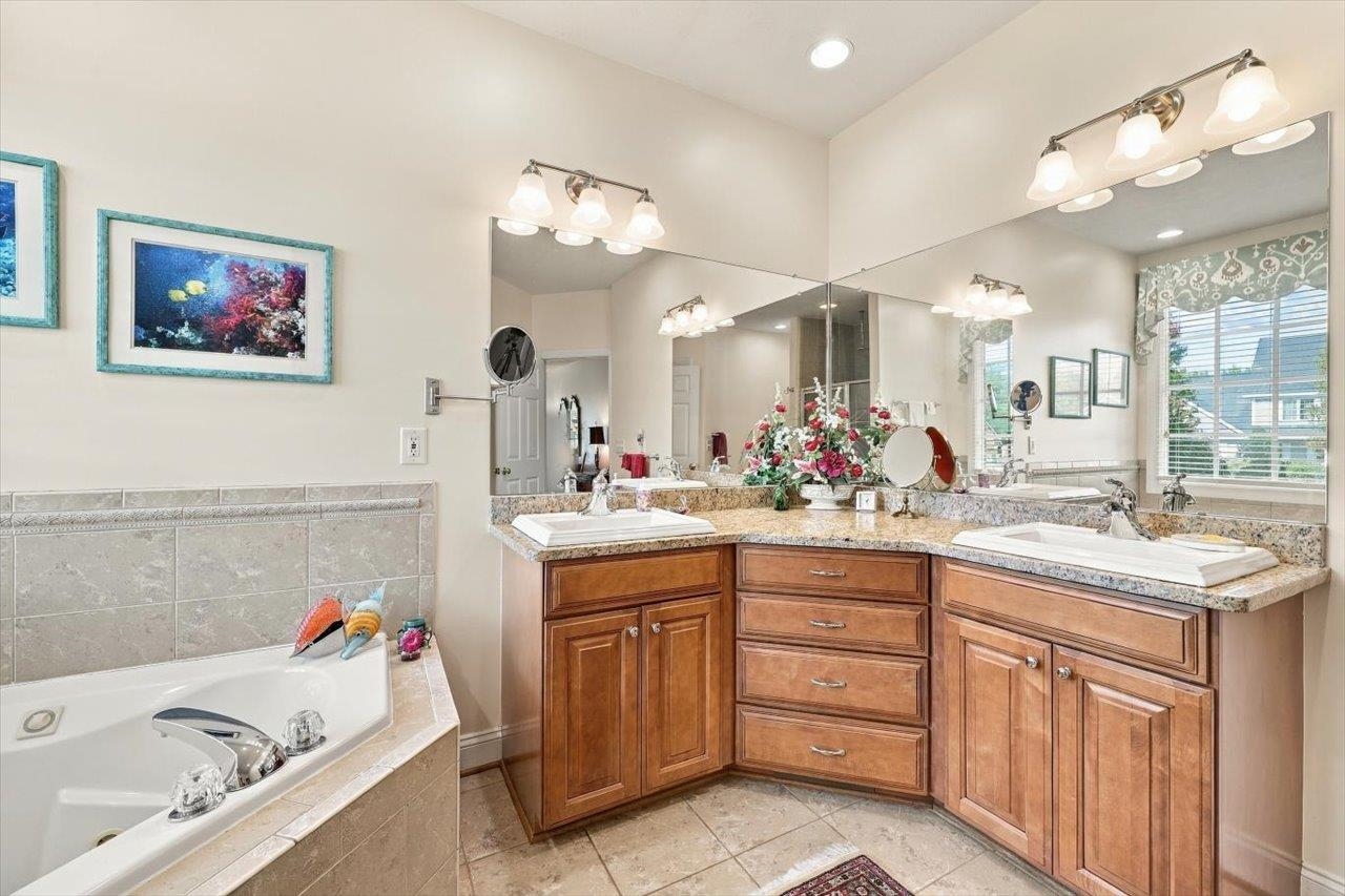 317 MEADOW BEAUTY CT, WAYNESBORO, Virginia 22980, 5 Bedrooms Bedrooms, ,3 BathroomsBathrooms,Residential,317 MEADOW BEAUTY CT,683043 MLS # 683043 317 MEADOW BEAUTY CT, WAYNESBORO, Virginia 22980, 5 Bedrooms Bedrooms, ,3 BathroomsBathrooms,Residential,317 MEADOW BEAUTY CT,683043 MLS # 683043
